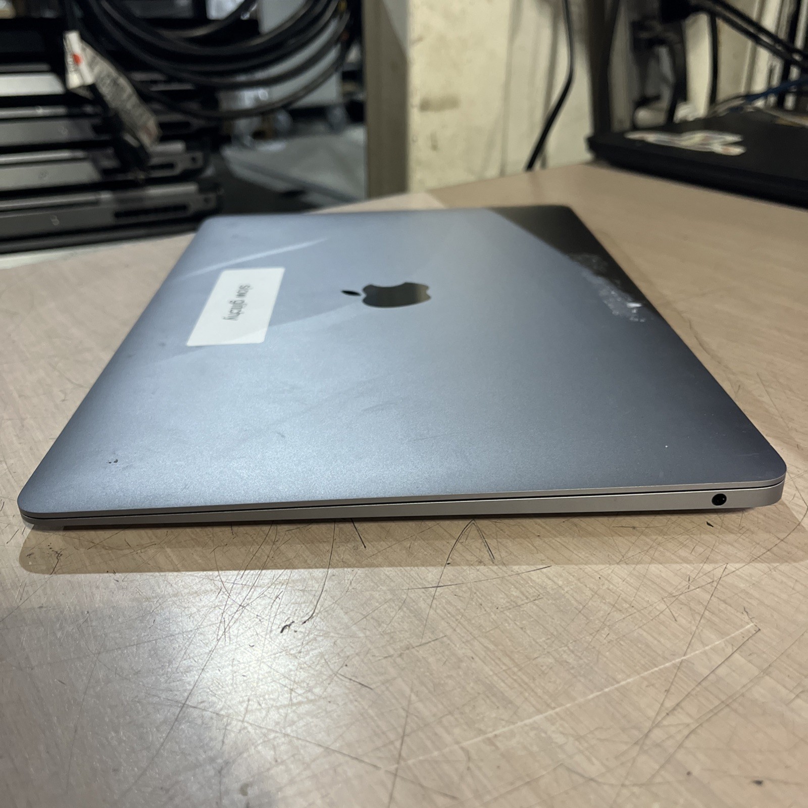 APPLE MACBOOK AIR 13″ SCISSOR 2020 CORE I3-1000NG4 1.1GHZ 8GB RAM 256SSD