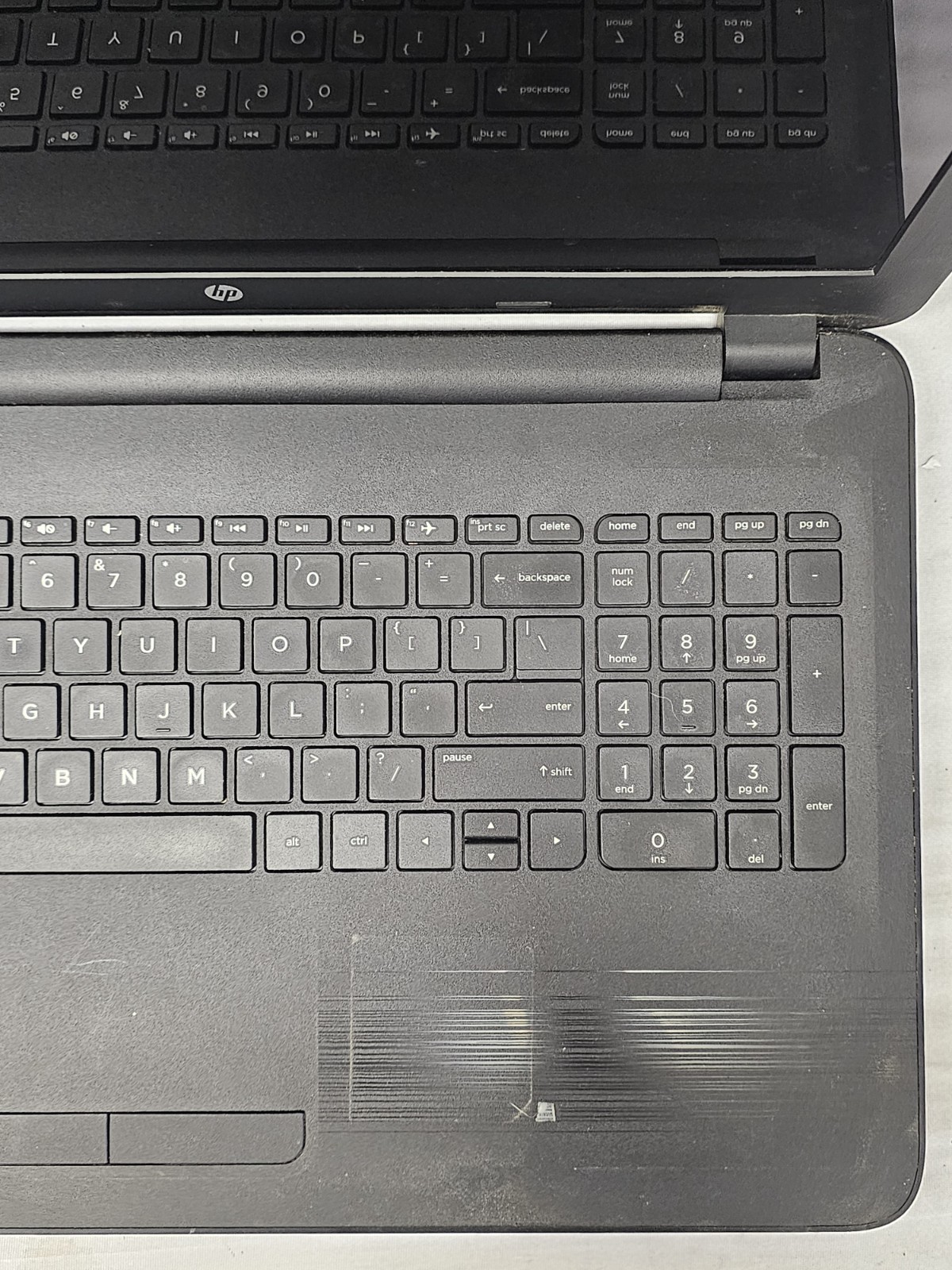 HP Notebook TPN-C126 Laptop – AMD Radeon R5 – 6GB RAM – 1TB HDD SATA – Win 10