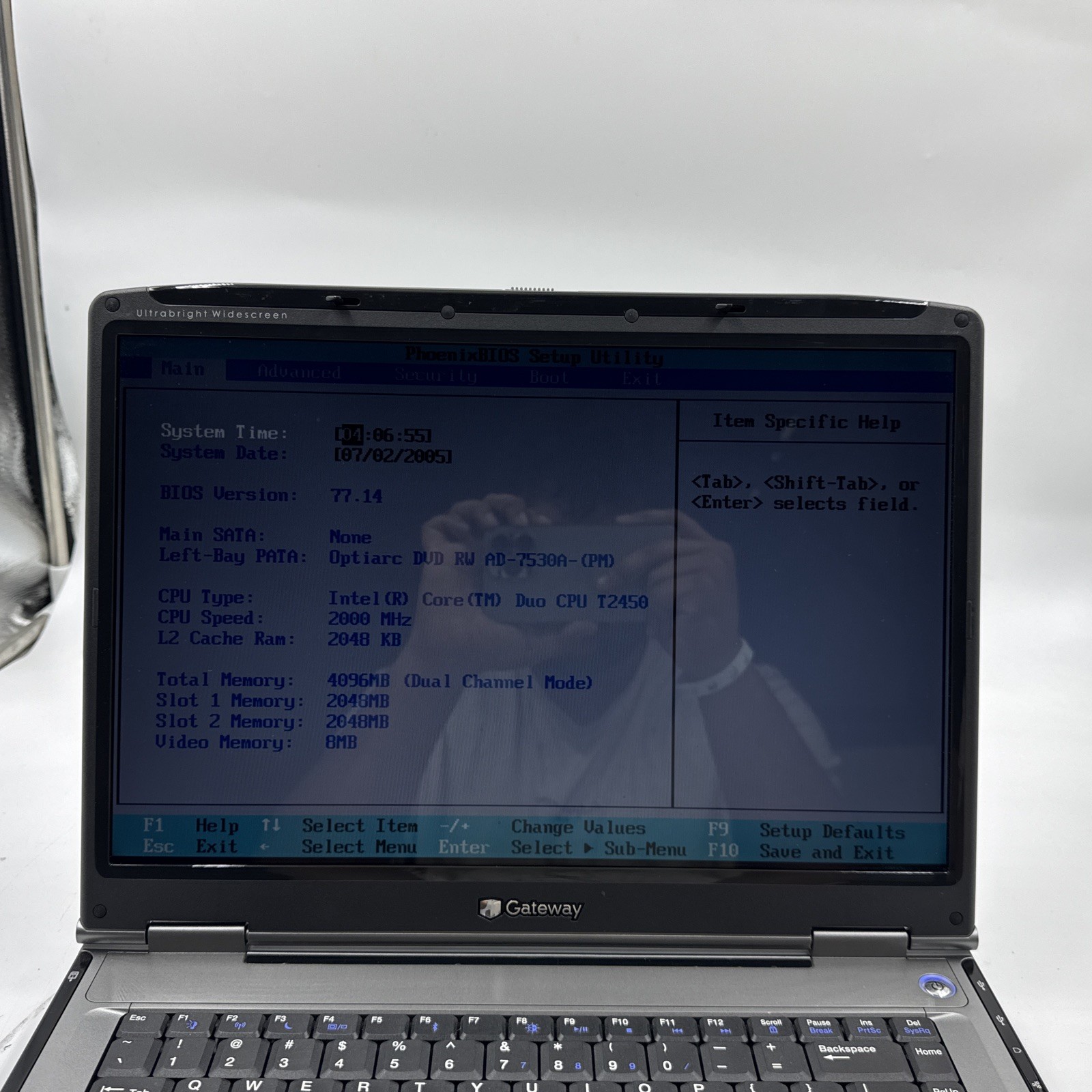 Gateway MA7 Laptop Core 2 Duo T2450 2.0GHz 4GB RAM NO HDD/OS/Caddy ( FOR PARTS)