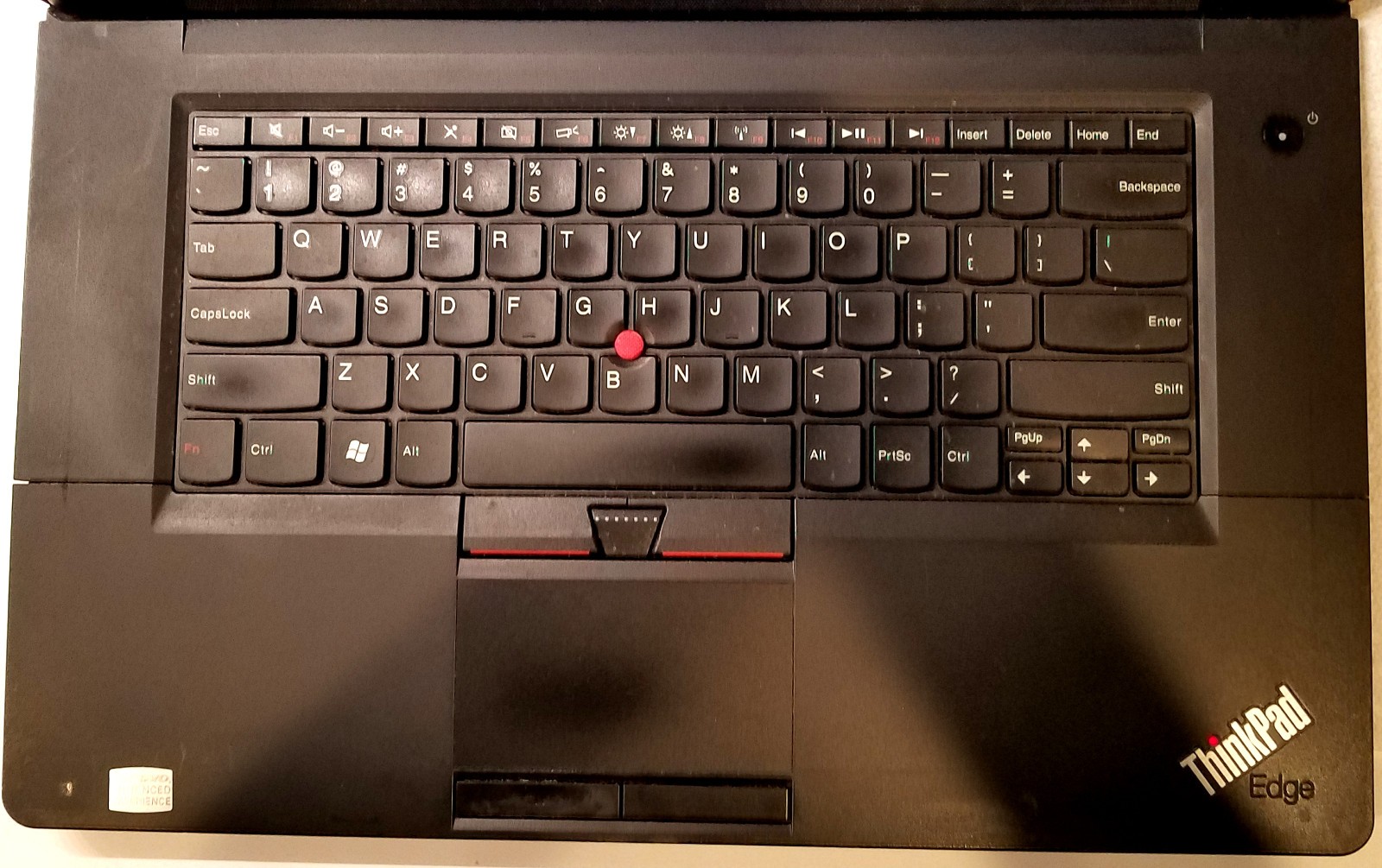 LENOVO THINKPAD EDGE 15.6″ LCD CORE i3@ 2.53GHz 1 TERABYTE HDD 8 GB RAM WiFi CAM