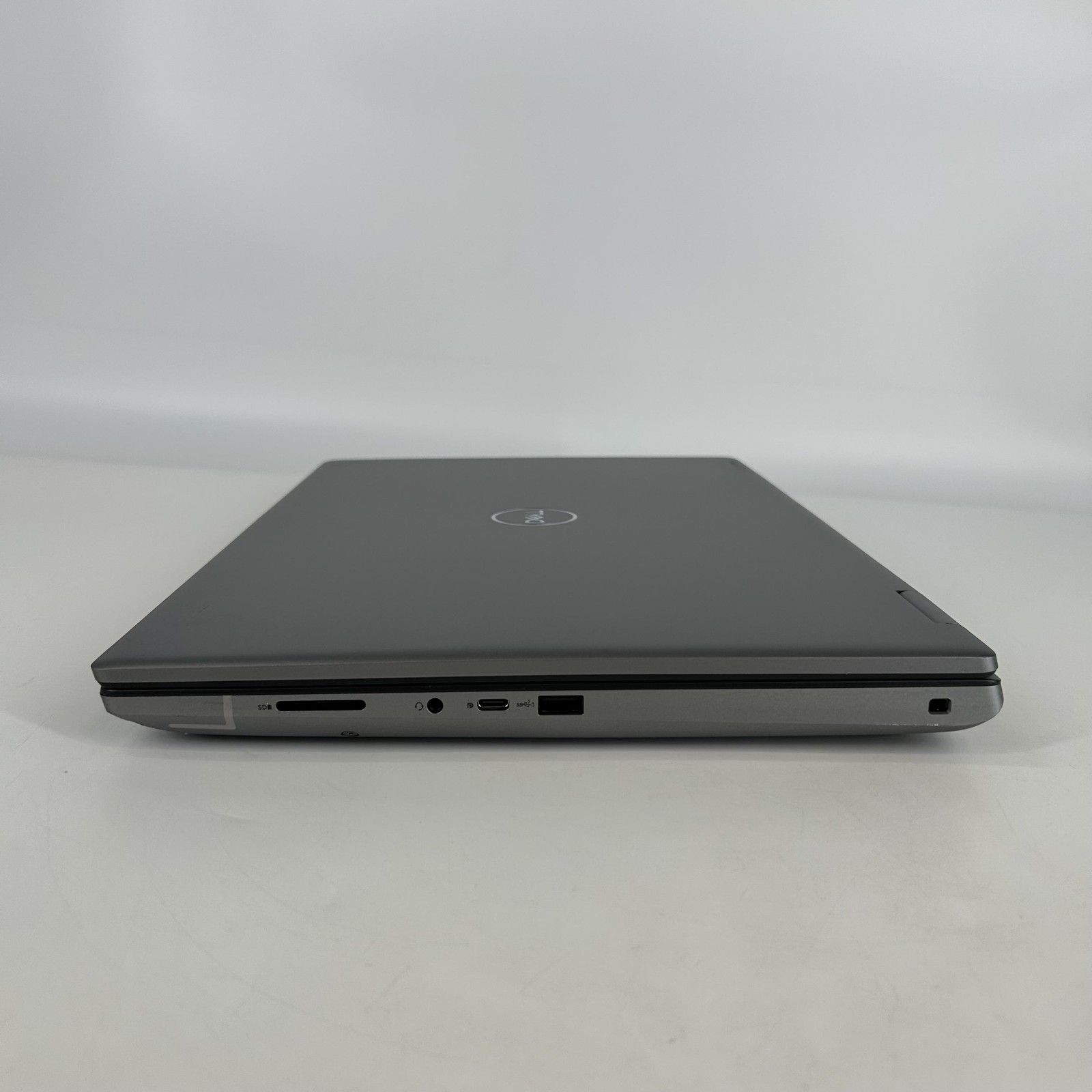 Dell Precision 7780 17.3 FHD 2.2 GHz i9-13950HX 64GB 1TB SSD RTX 5000 Ada