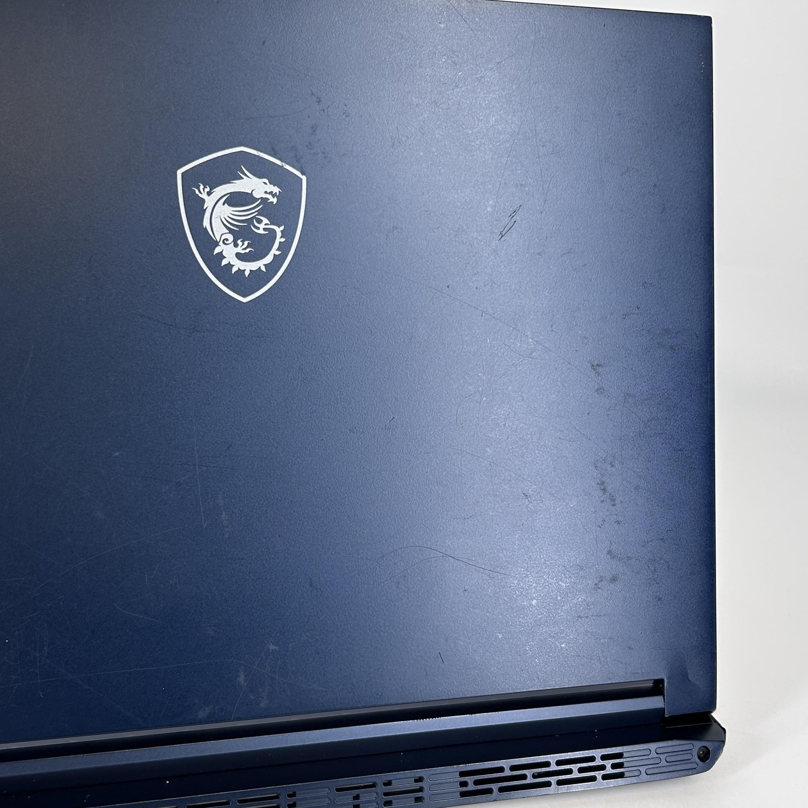 MSI Stealth 14 Studio 14 FHD+ 2.4 GHz i7-13620H 16GB 1TB SSD RTX 4060 Fair