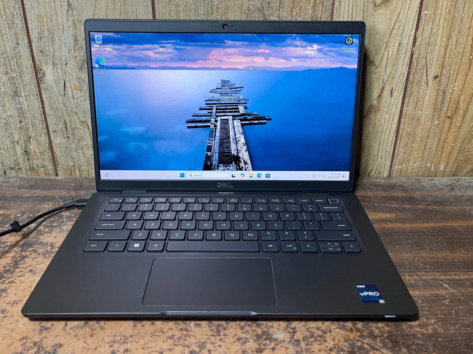 Dell Latitude 7330 13.3″ FHD Win 11 Laptop Core i7-1265U 16GB RAM 256GB SSD
