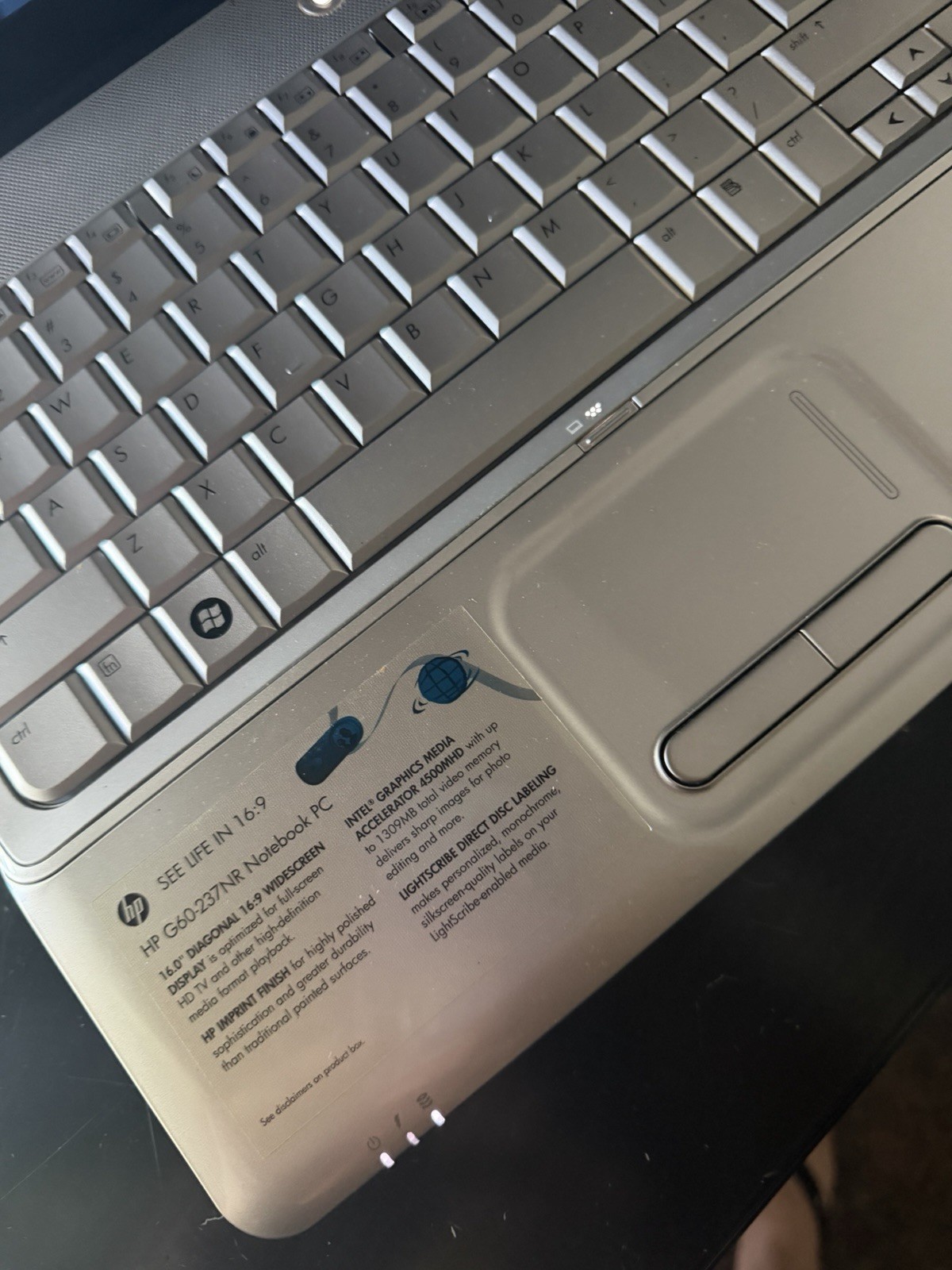 HP G60-237NR 16″ Silver Laptop Core 2 Duo 2.10GHz 4GB 250GB Vista