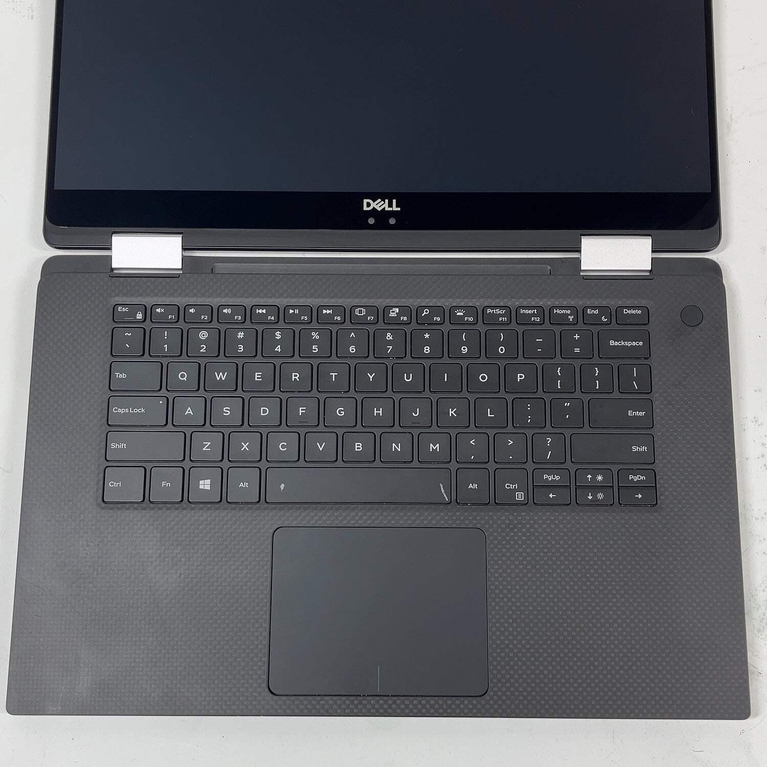 Dell XPS P73F 15.6″ i7-8705G 3.1GHz 16GB RAM 256GB SSD