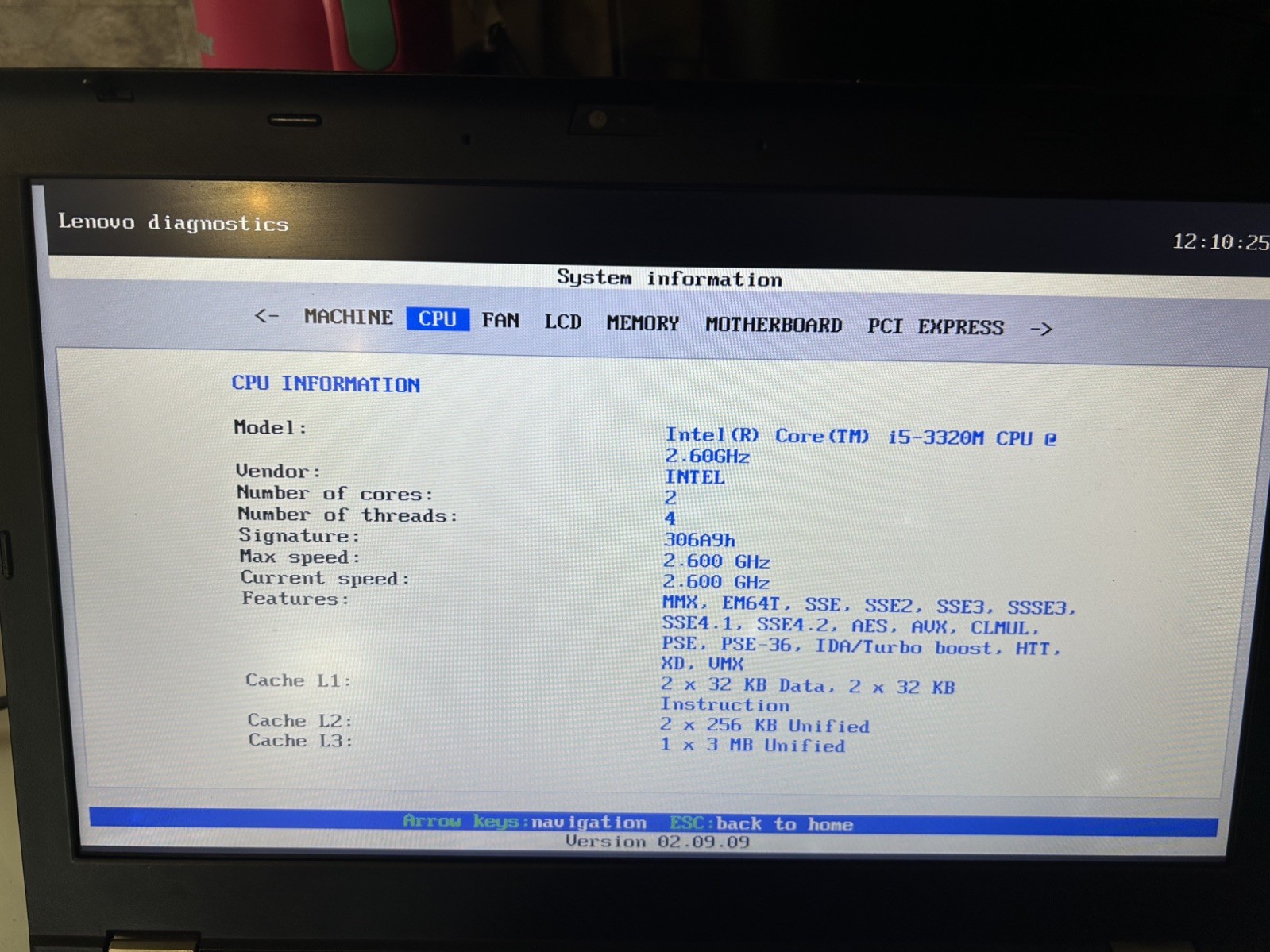LENOVO THINKPAD T430 + DOCKING STATION INTEL CORE i5-3320M 8 GB RAM No HDD No OS