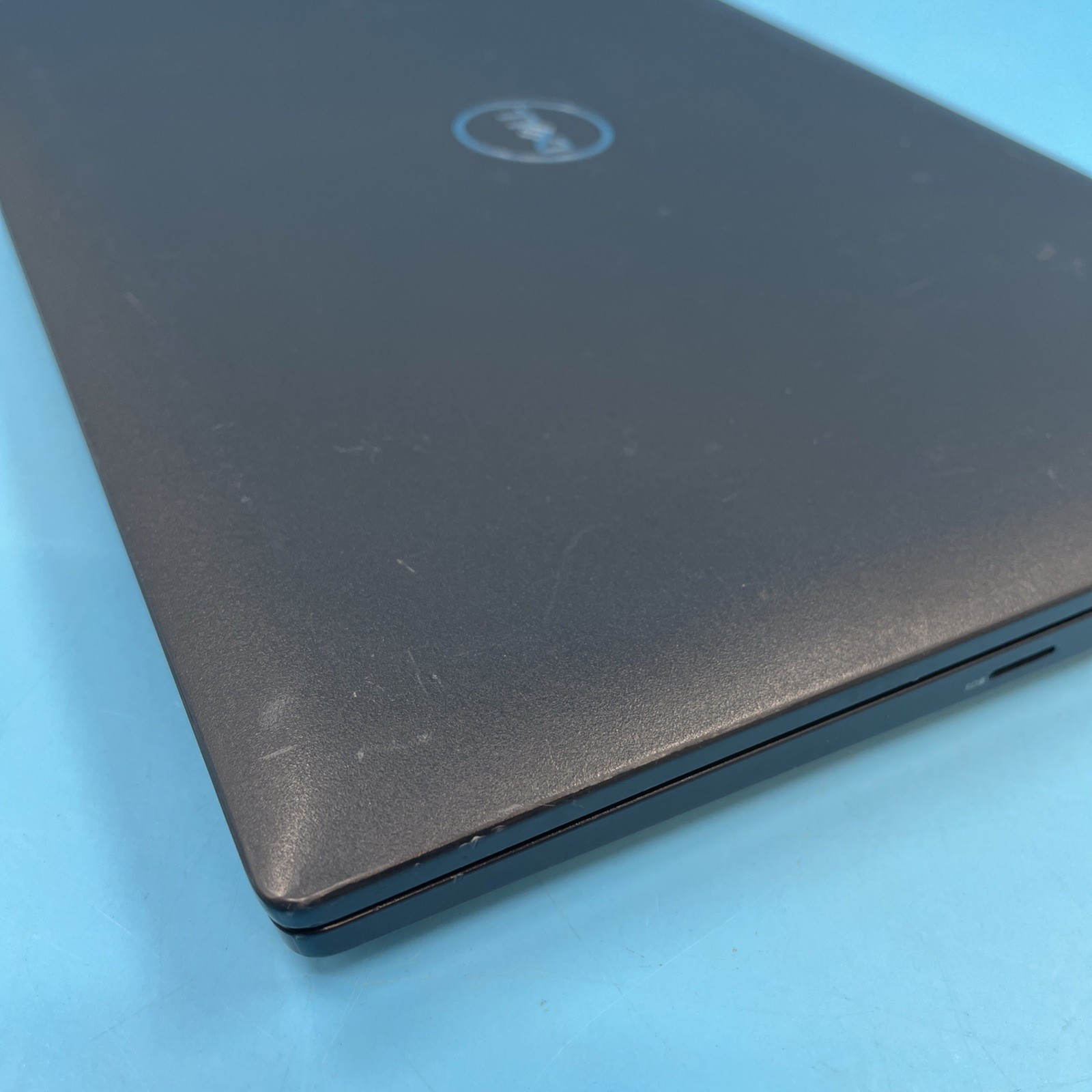 Dell Latitude 3420 | i5-1135G7 | 8GB RAM | 256GB SSD | WIN 11 PRO | 79% BATT
