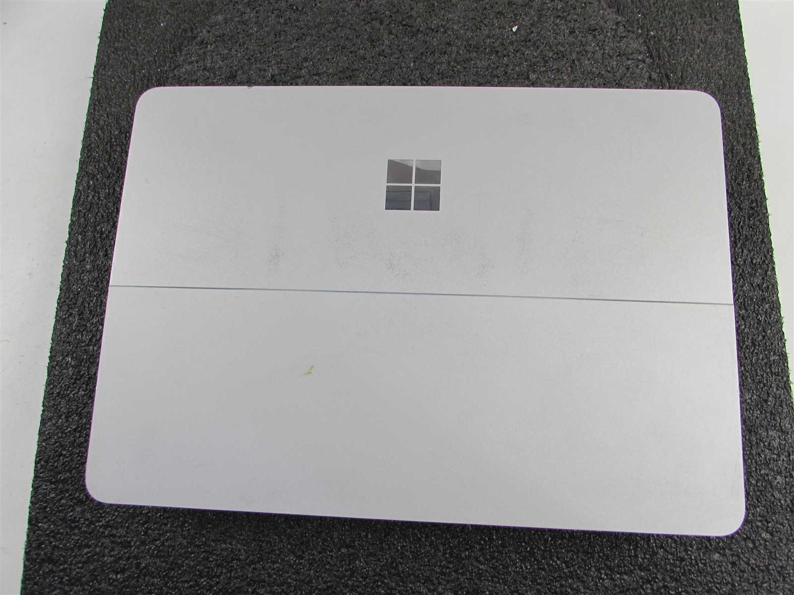 Microsoft Surface Laptop Studio 1964 i7-11370H 1TB SSD 32GB RTX A2000 *No A/C*