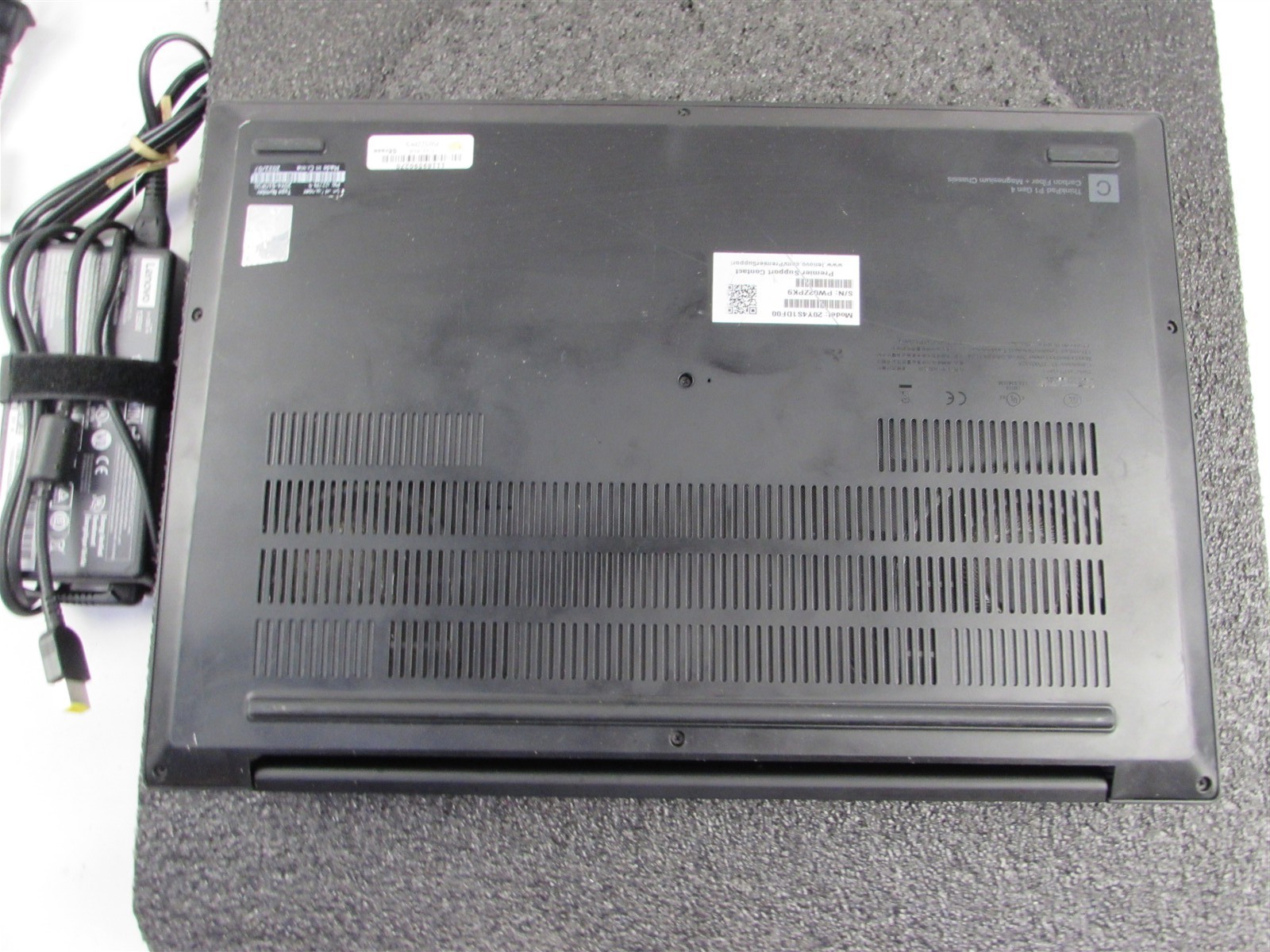 LENOVO THINKPAD P1 (GEN 4) 4K TOUCH I7-11850H 512GB 16GB RAM NVIDIA T1200 WIN11
