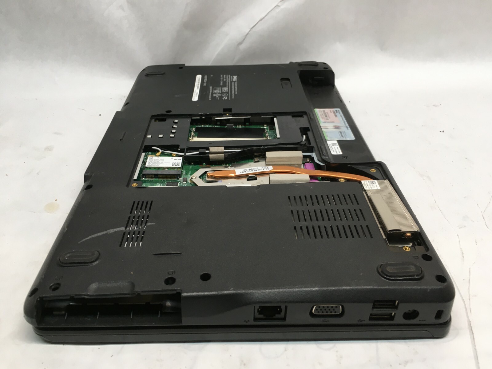 Dell Inspiron 1525 Core 2 duo Laptop For Parts Bad LCD No HDD/RAM/DVD/Battery JR