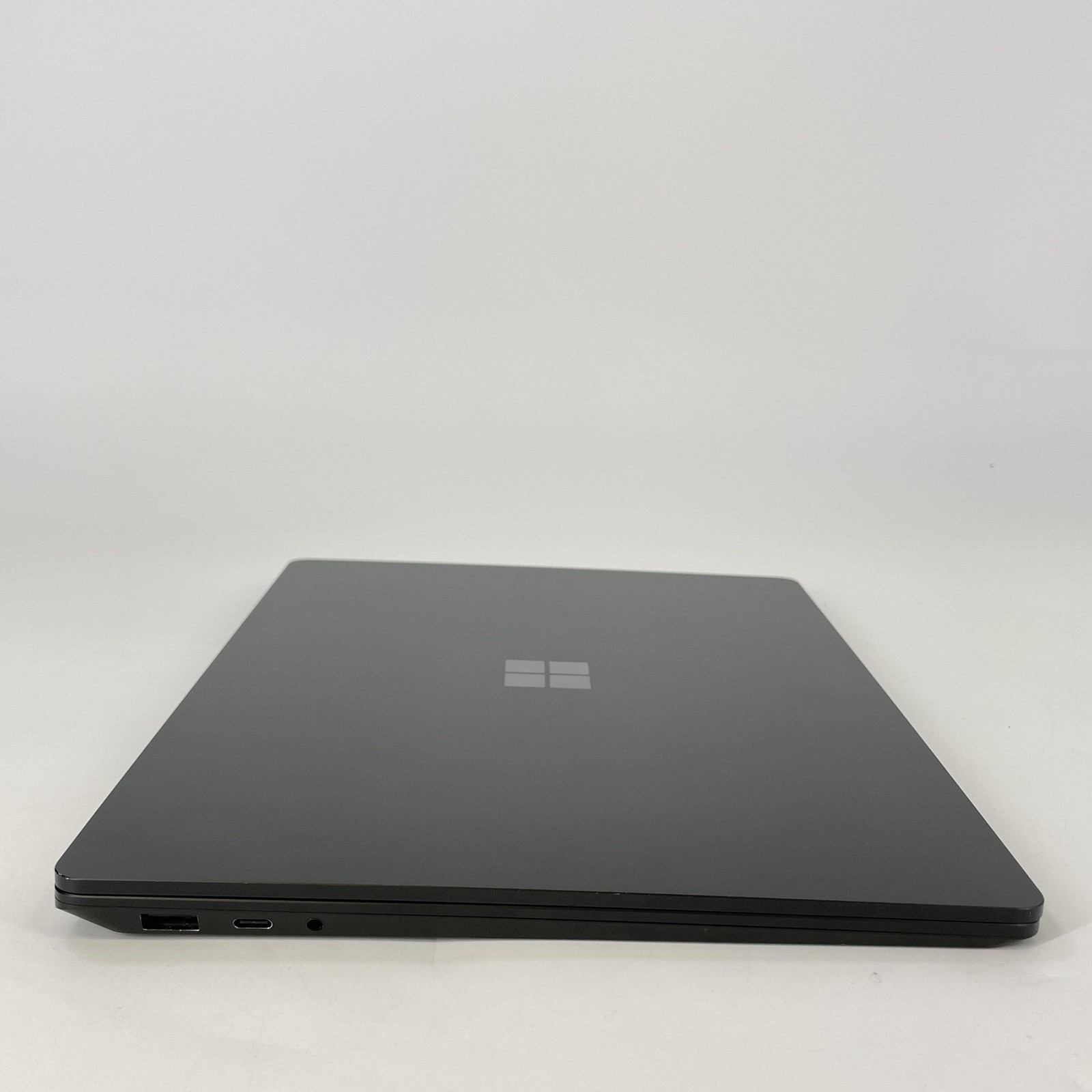 Microsoft Surface Laptop 5 13.5 2K TOUCH 2.7 GHz i7-1265U 16GB 512GB SSD – GOOD