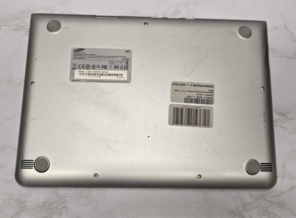 Samsung Chromebook XE303C12 11.6″ Exynos 5250 1.7GHz 2GB 16GB – 96% Battery Life