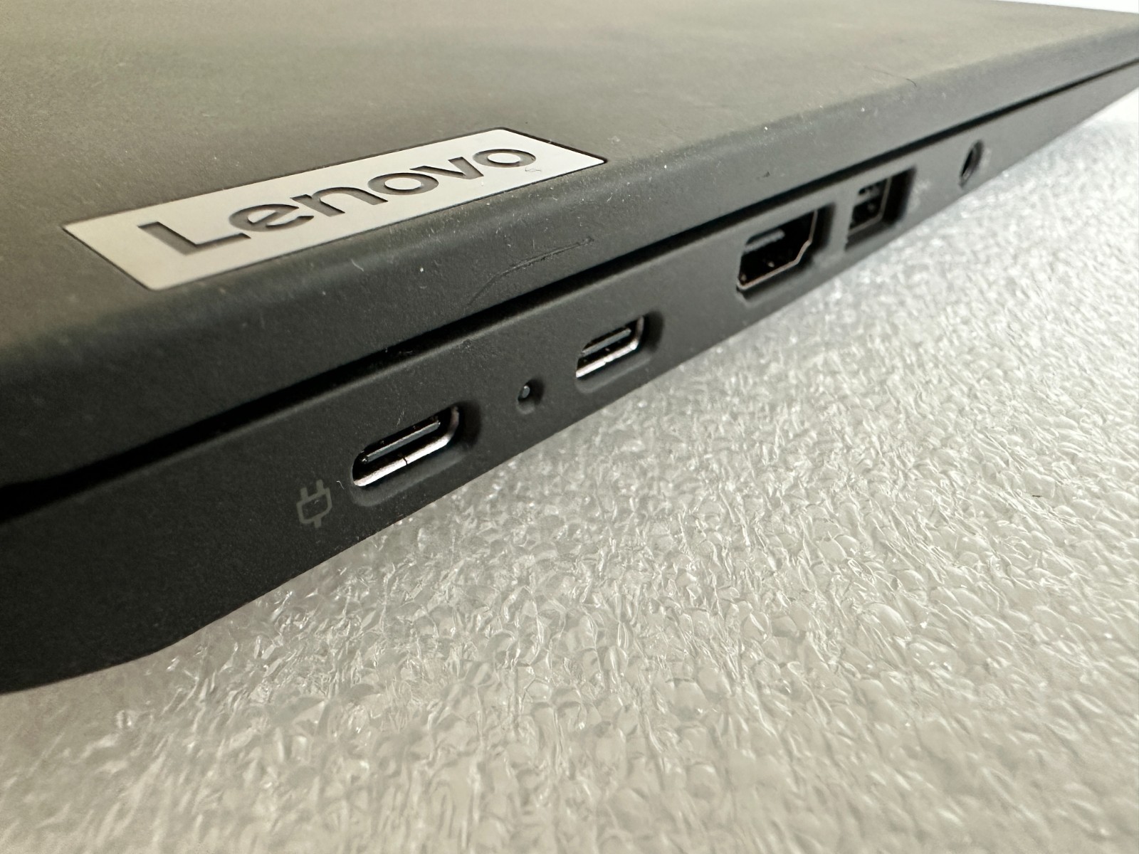 Lenovo ThinkPad Gen 3 512GB SSD 16GB AMD Ryzen 7 Pro 6850U 2.7 Radeon Graphics