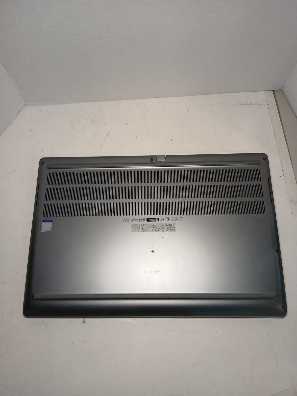 Dell Precision 7750 15.6″ Laptop i5-10400H 8GB No SSD/OS/BATTERY! *READ* #97