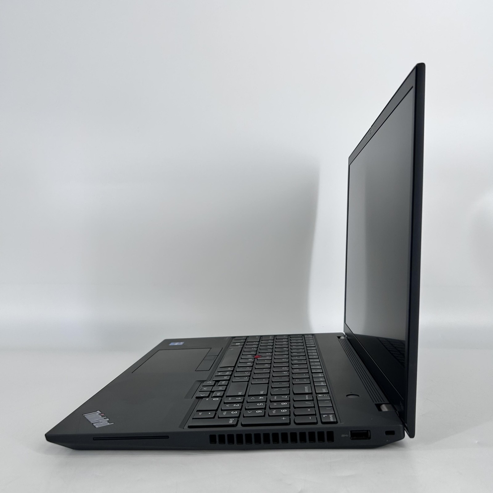 Lenovo ThinkPad P16s Gen 1 FHD+ TOUCH 2.1GHz i7-1260P 16GB 512GB SSD NVIDIA T550