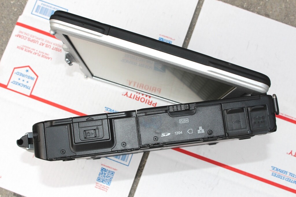 CF-30 MK1 IntelCoreDuo 1.6GHz 4GB/ 320GB HD/ NON-TOUCHSCREEN /WIN7P32