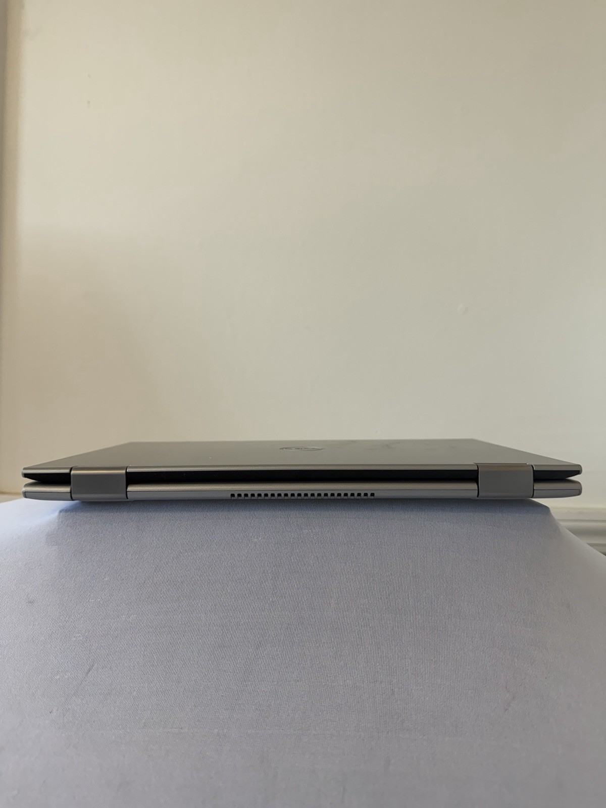 Dell Inspiron 11-3157 Laptop – Intel Celeron N3050 – RAM 4 GB – Read Des