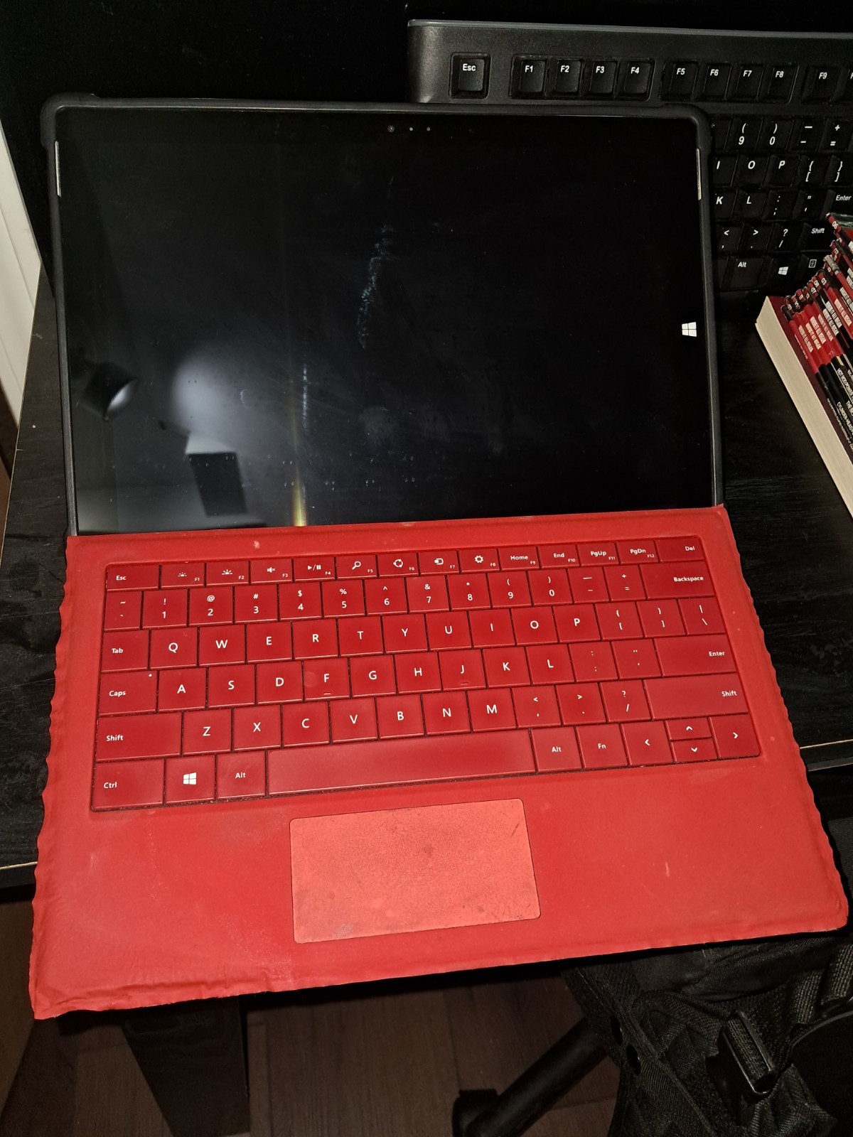 Microsoft Surface Pro 3 Core I7-4650U, 8GB RAM, Windows 10 Pro