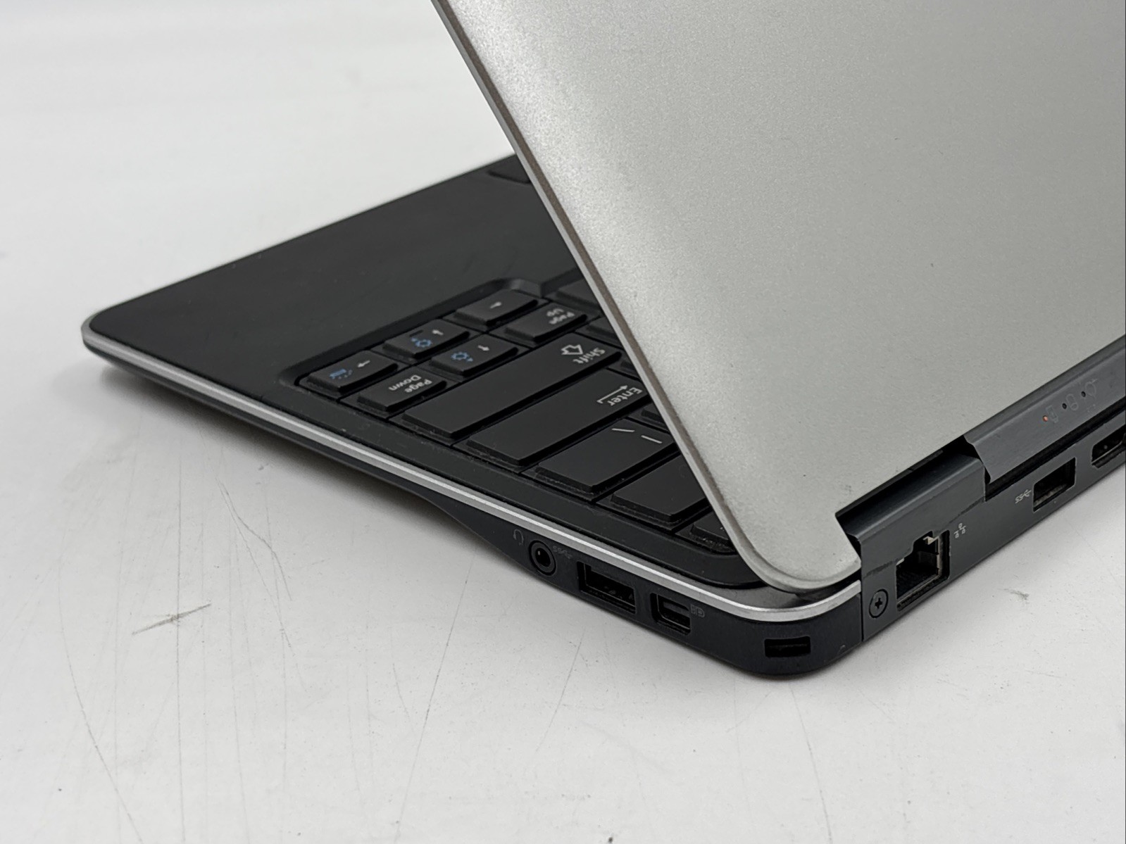 Dell Latitude E7240 i5-4200U 1.60GHz 8GB RAM 256GB SSD No OS