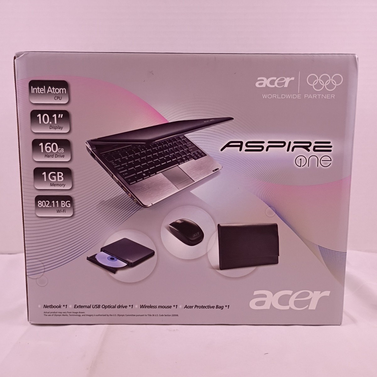 Acer Aspire One Intel Atom 10.1″ 160GB 1GB Netbook w/ External Drive, Mouse, Bag