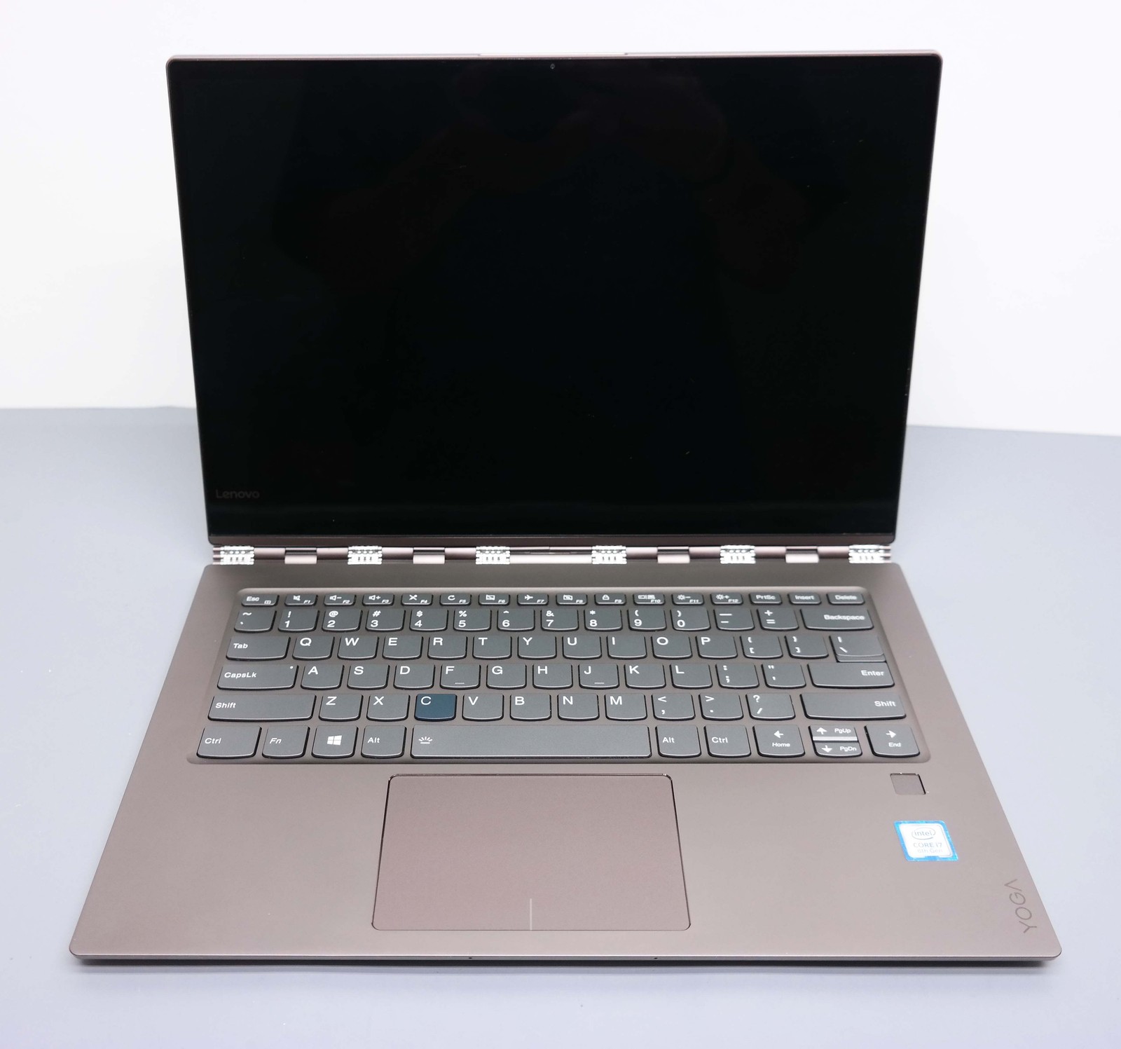 Lenovo Yoga 920 13.9″ i7-8550U 8GB 256GB Bronze READ