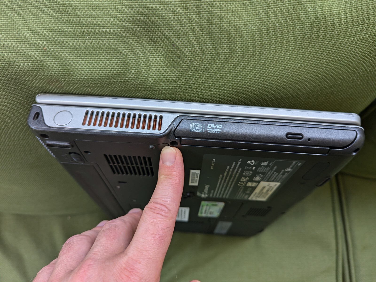 Gateway MX6442 AMD Turion 64 ML34 1.80 GHz 1 GB Ram 55.8 Gig HDD