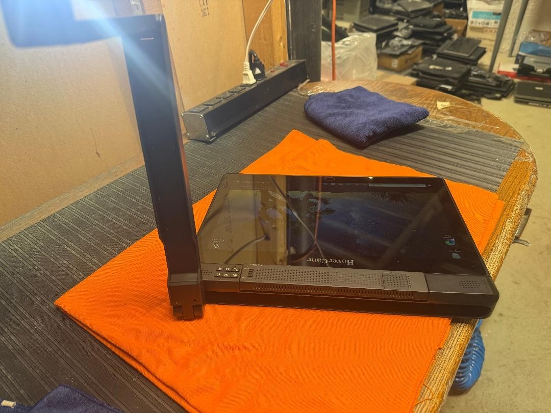 HoverCam Pilot X Tablet – Wireless Digital Teaching Station i5 7Y54, 256GB, 8GB