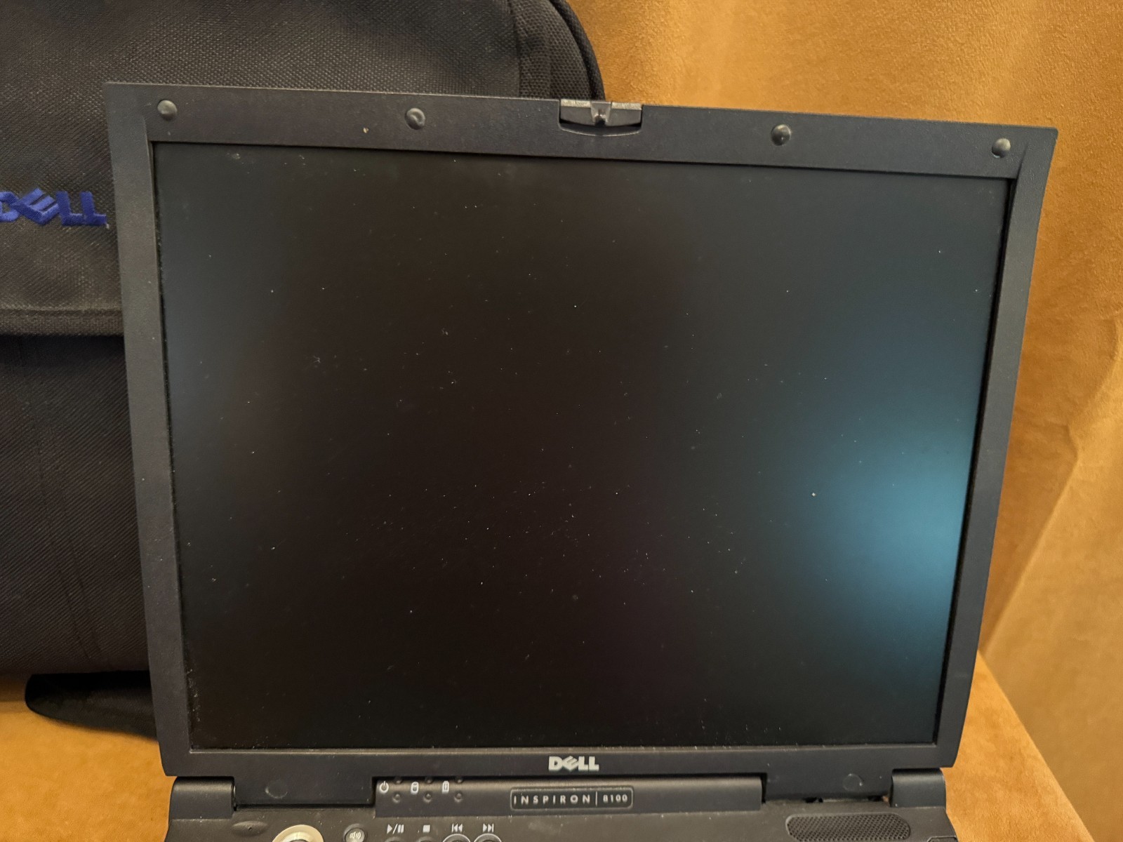WORKING Vintage Dell Latitude Laptop & case C800 PP01X Vintage Gamer Windows XP