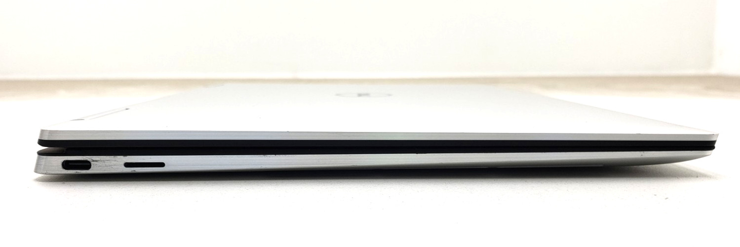 Dell XPS 13 7390 2-in-1 Laptop i7-1065G7 16GB RAM 1TB SSD 13.3″ Touch Win 11 Pro