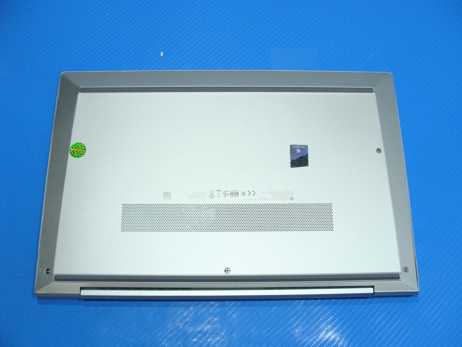 HP EliteBook 840 G8 14″ FHD Intel i7-1185G7 3GHz 8GB RAM 256GB SSD Wind 11 Pro