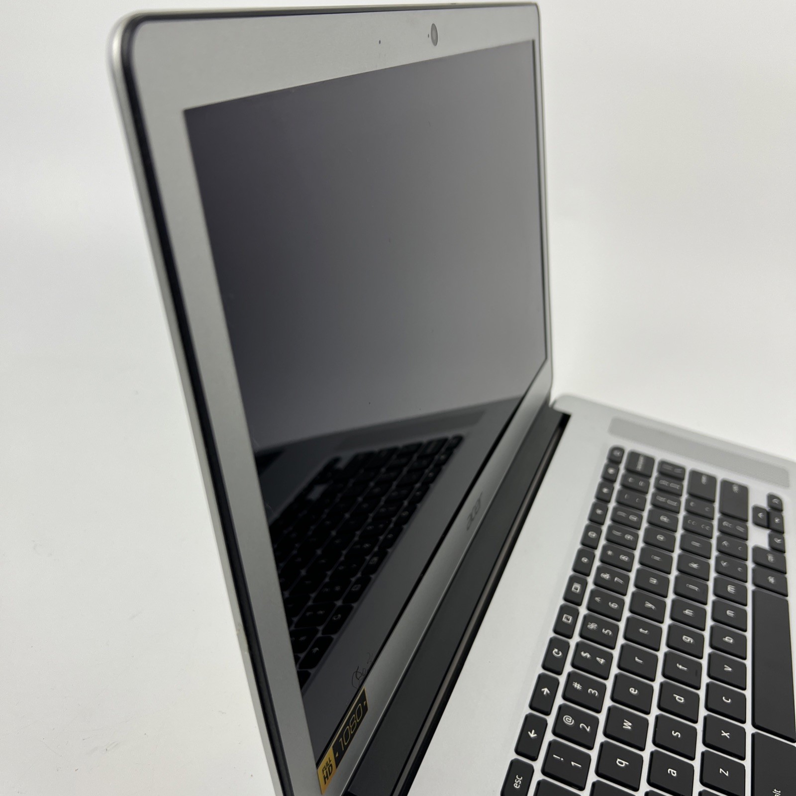 Acer Chromebook 15 N17Q5 15.6″ Laptop Silver Parts/Repair No Display