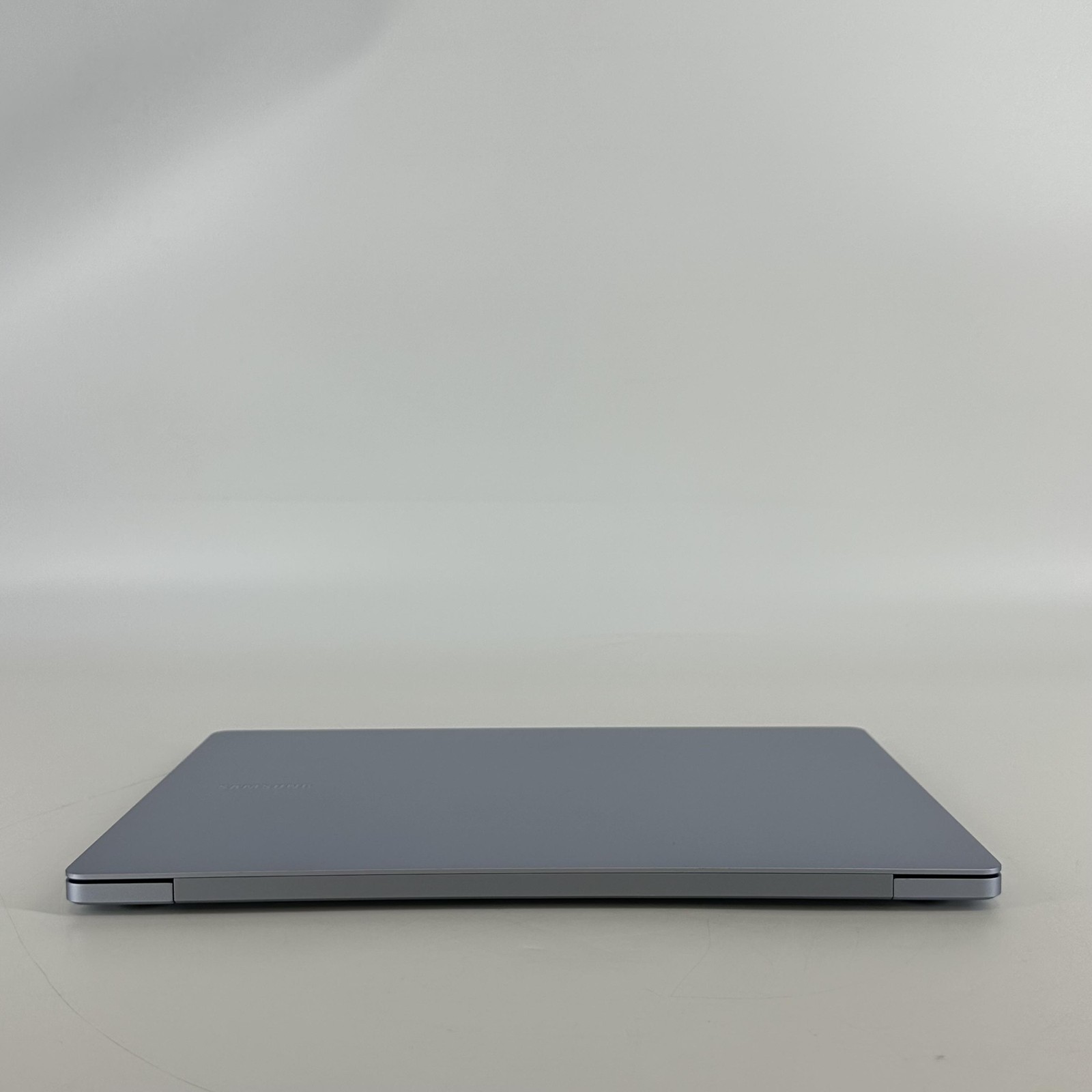 Samsung Galaxy Book4 Edge 14 QHD+ TOUCH 3.4GHz X Elite 16GB 512GB eUFS Excellent