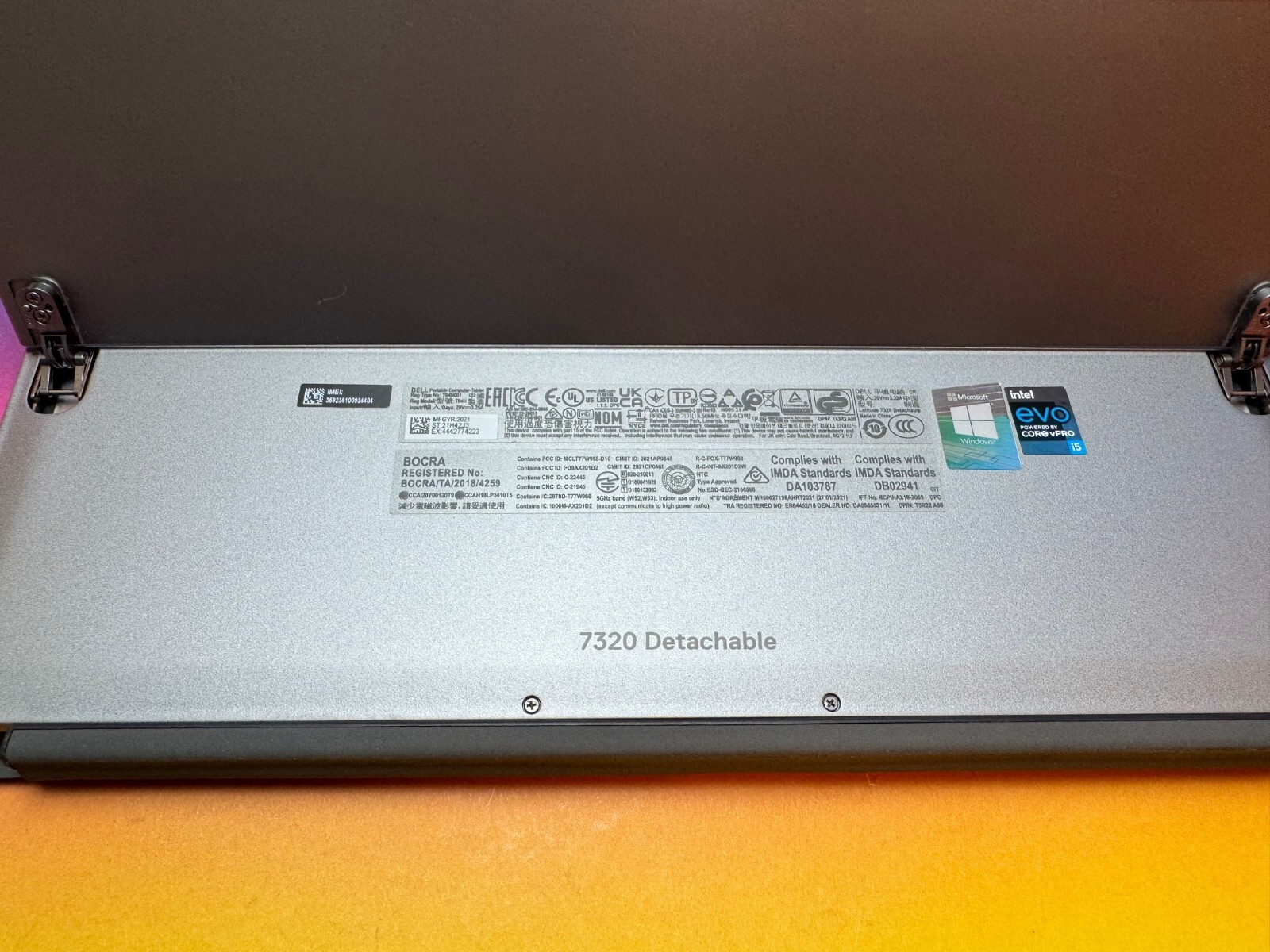 Dell Latitude 7320 2-in-1 LTE eSIM i5-1140G7 8GB 256GB 13″ DE Win11Pro FID FP