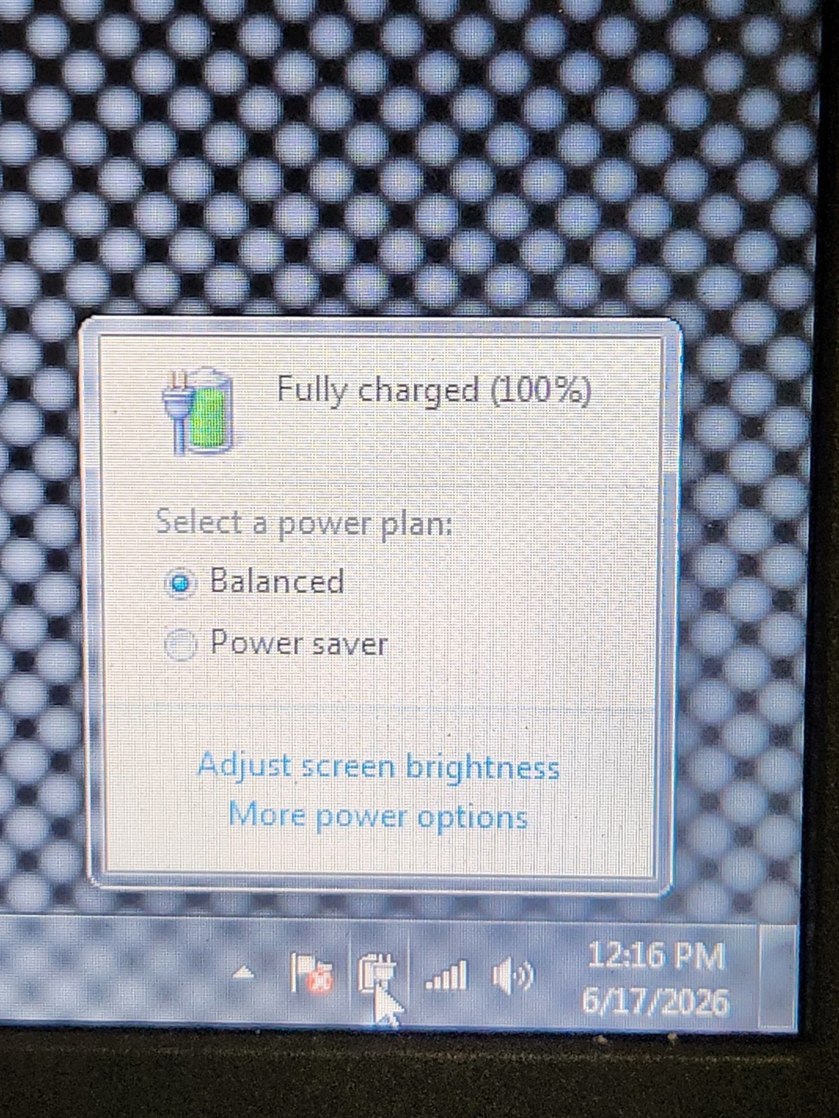 Dell Latitude E5400/C2D/2GB/120GB HD/Wi-Fi/ DVD/Win 7 Ultimate/Extended Battery