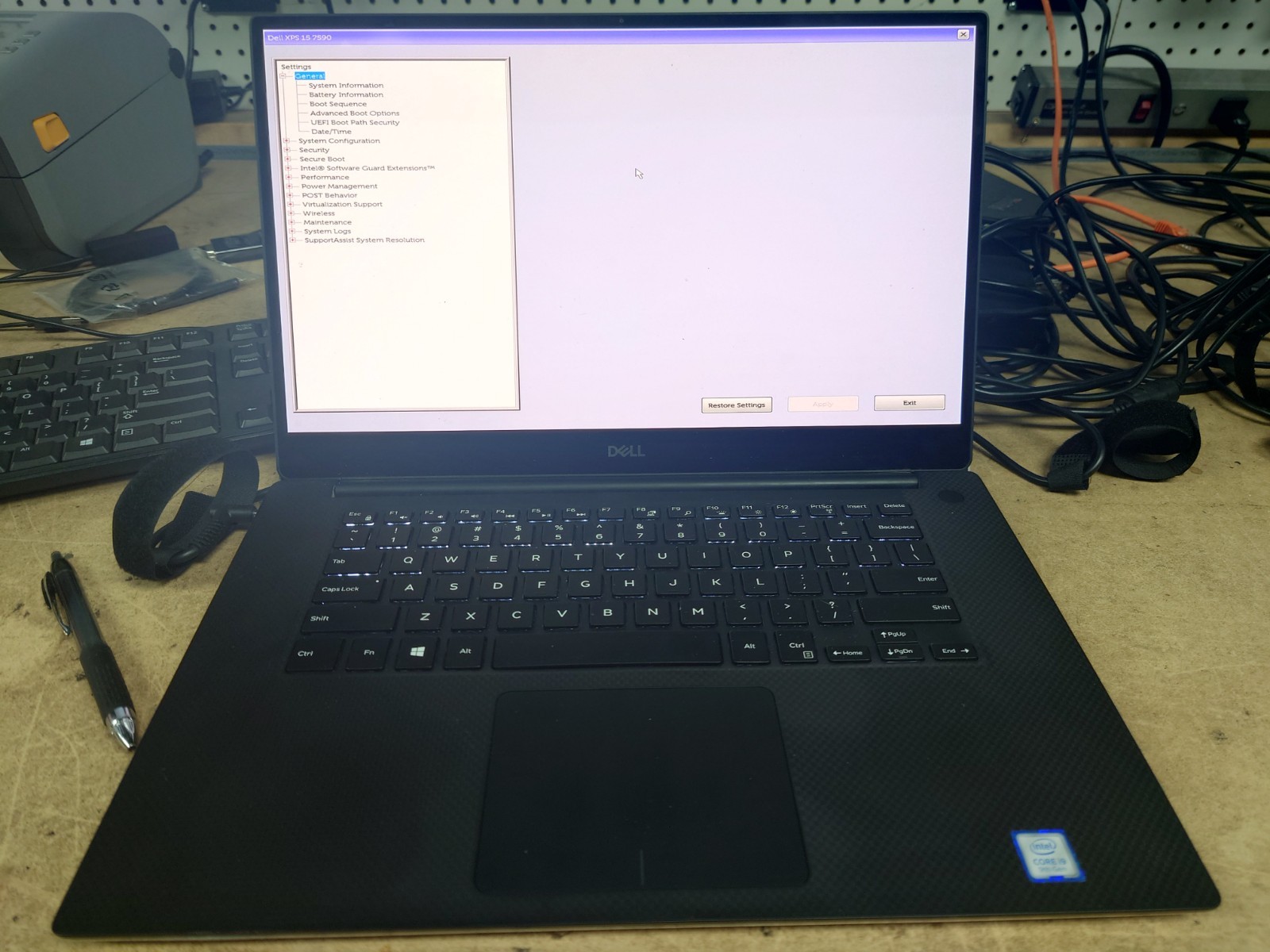 Dell XPS 15 7590 15.6″ UHD i9-9980HK 8GB RAM GeForce GTX 1650 No Battery/OS/SSD