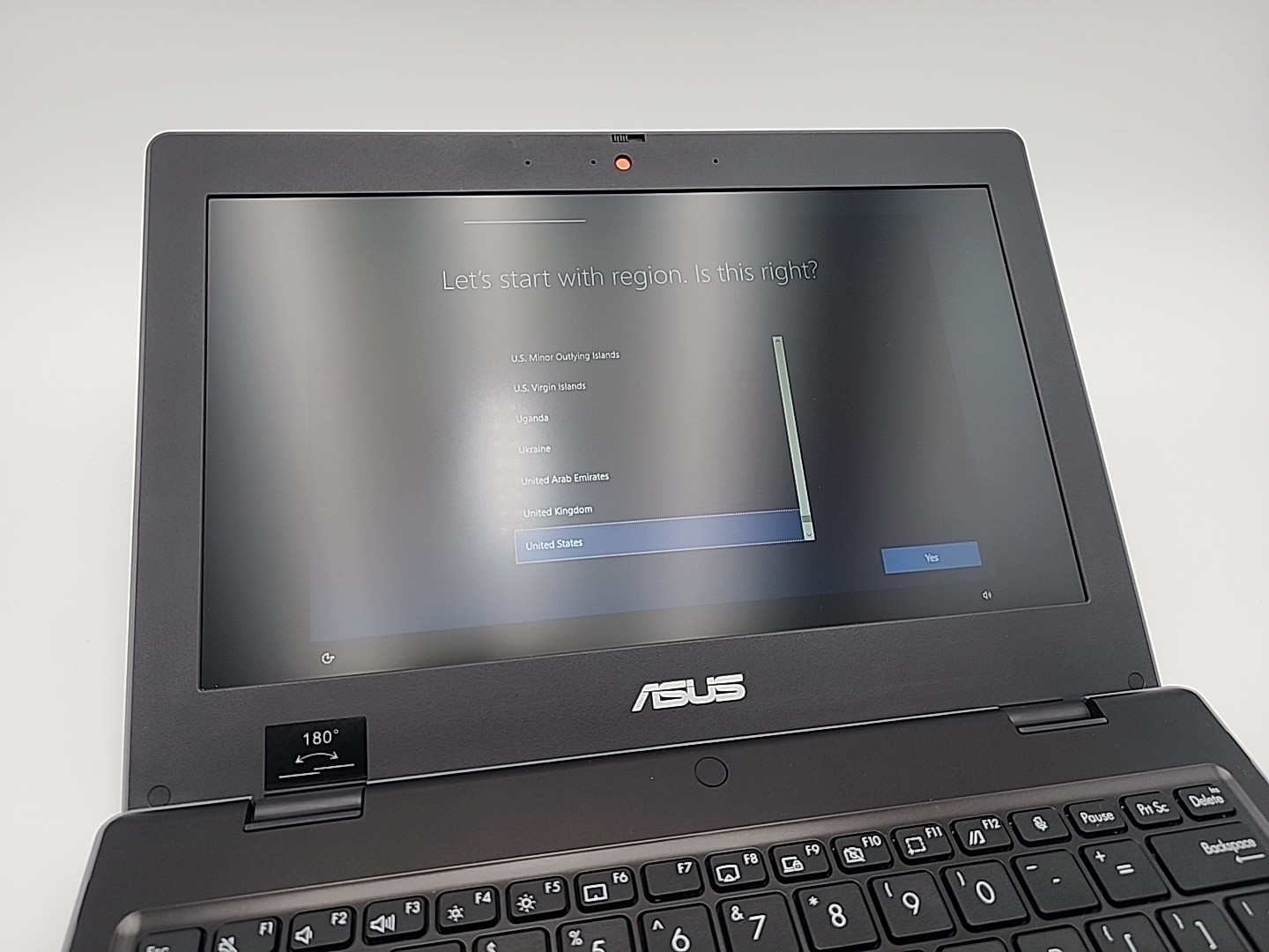 Asus BR1100CK 11.6” HD Laptop Intel Celeron N4500 4GB DDR4 RAM 64GB
