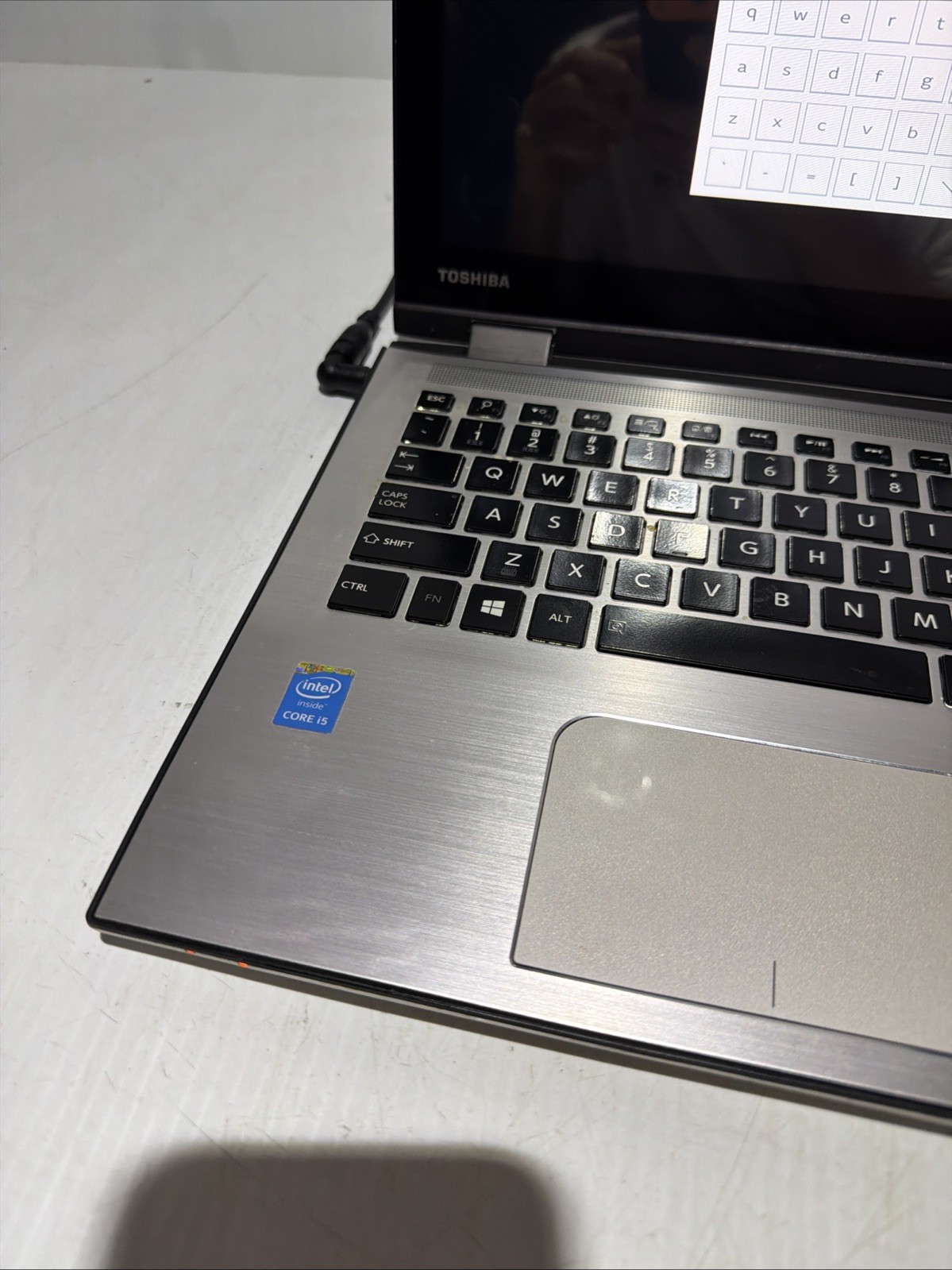 Toshiba Satellite 15″ Laptop i5 4th Gen 4gb Ram No Drives Bios Lock / Password