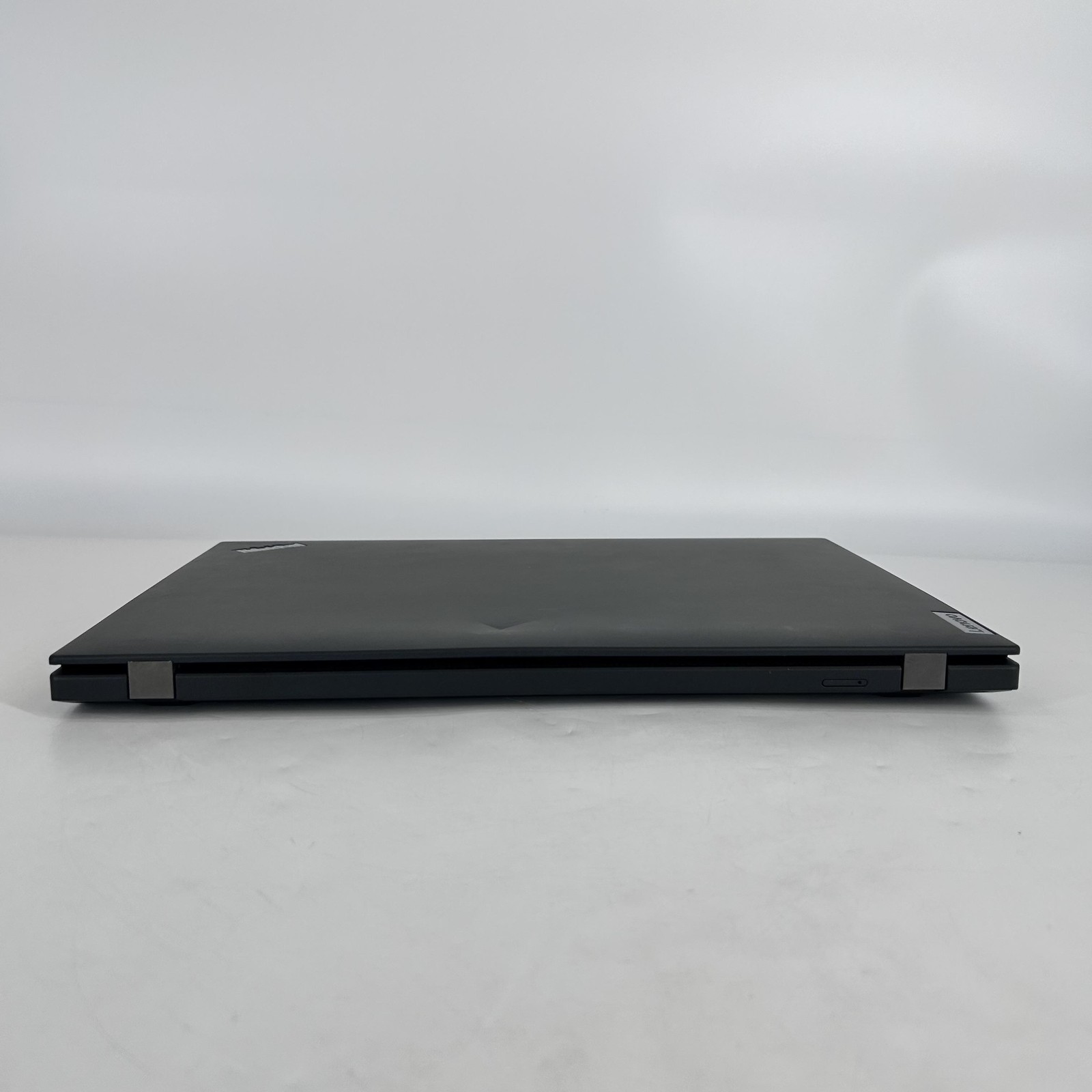 Lenovo ThinkPad P16s Gen 1 FHD+ TOUCH 2.1GHz i7-1260P 16GB 512GB SSD NVIDIA T550