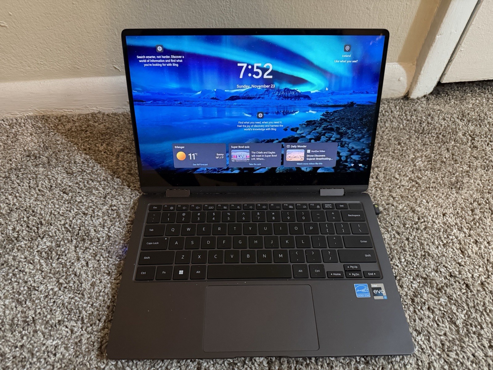 Samsung Galaxy Book2 360 13.3″ FHD AMOLED Touch Laptop i7-1255U 16GB 512GB SSD