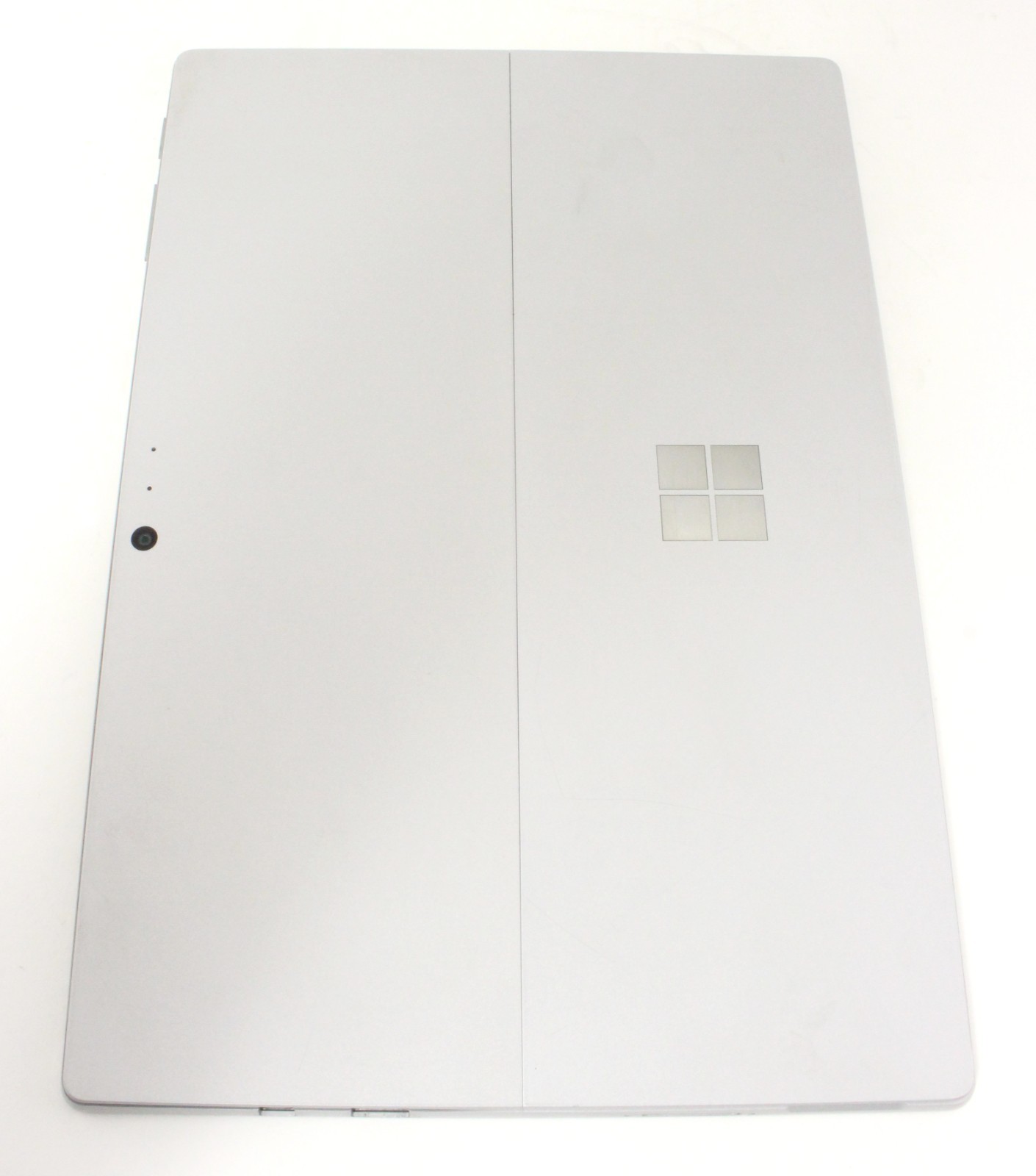 Microsoft Surface Pro 6 12″ 1.7GHz i5-8350U 256GB SSD 8GB RAM Win 11 ; 6175424