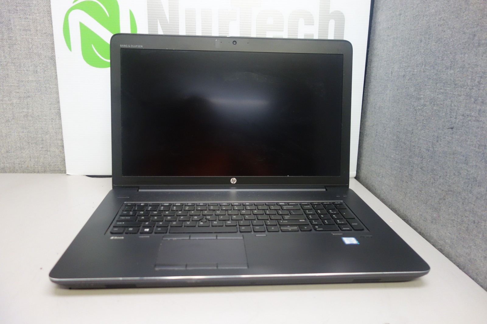 HP ZBook 17 G3 17.3″ i7 2.7GHz 32GB/256GB m2 SSD Laptop [NO OS][BIOS][BADBTRY]