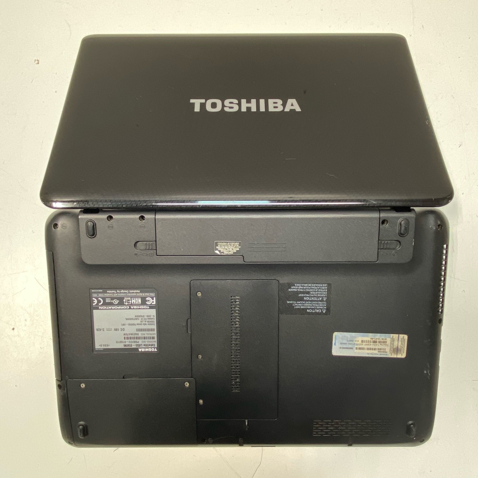 Toshiba Satellite L655-S5096 15.6″ Laptop Intel Pentium DVD Drive Black