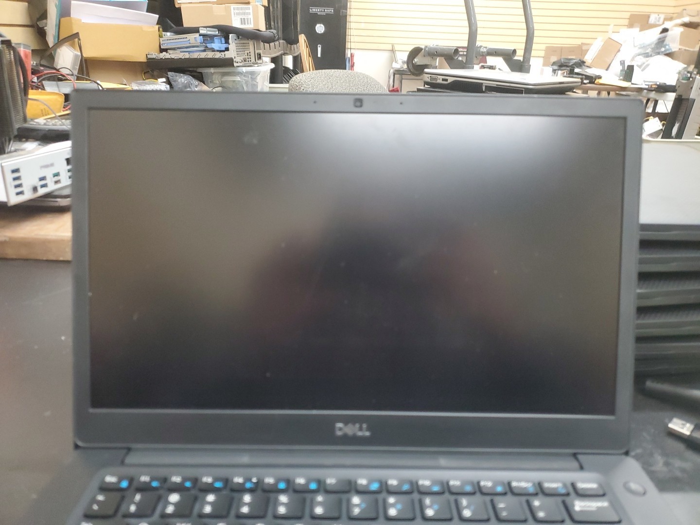 Dell Latitude 7490 14″ Touch (Intel Core i5-8350U, 16GB 256 GB SSD) 121925-2