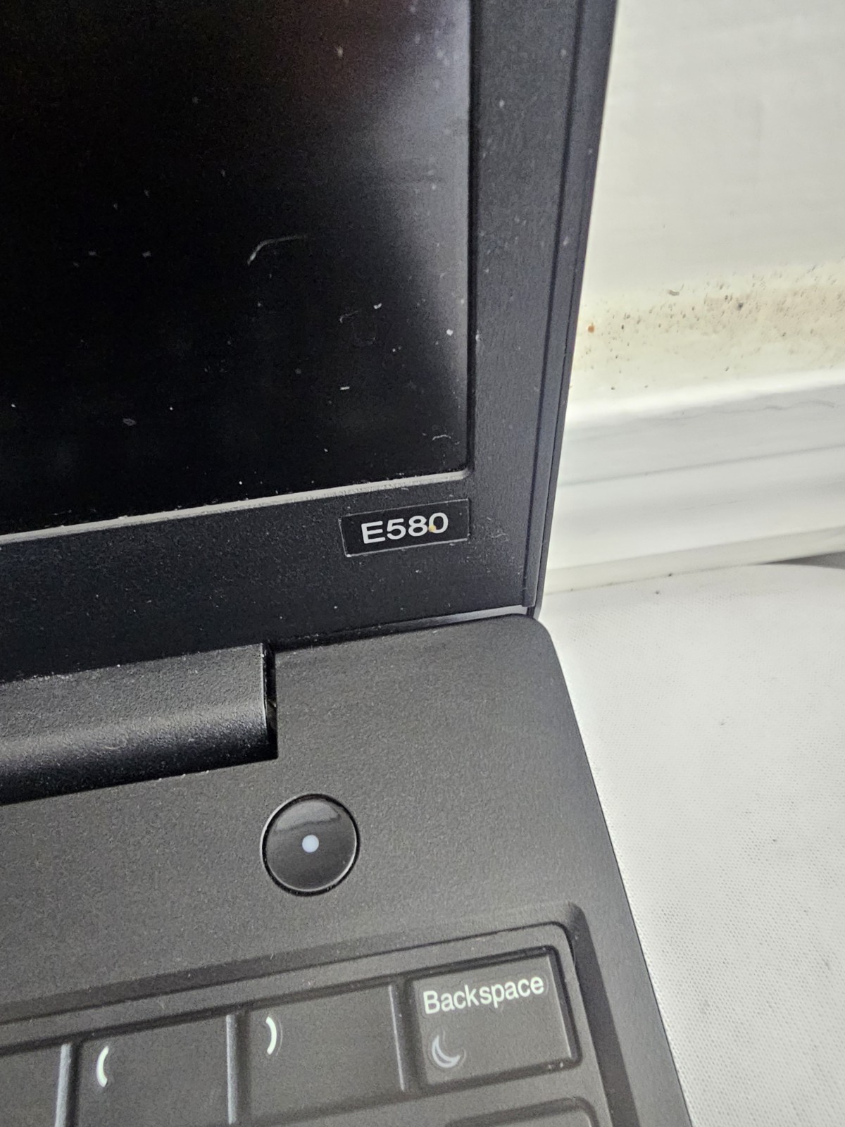 Lenovo ThinkPad E580 Laptop – Intel i5 Gen 8 – 8GB RAM 256GB SSD BAD BATT Win 11