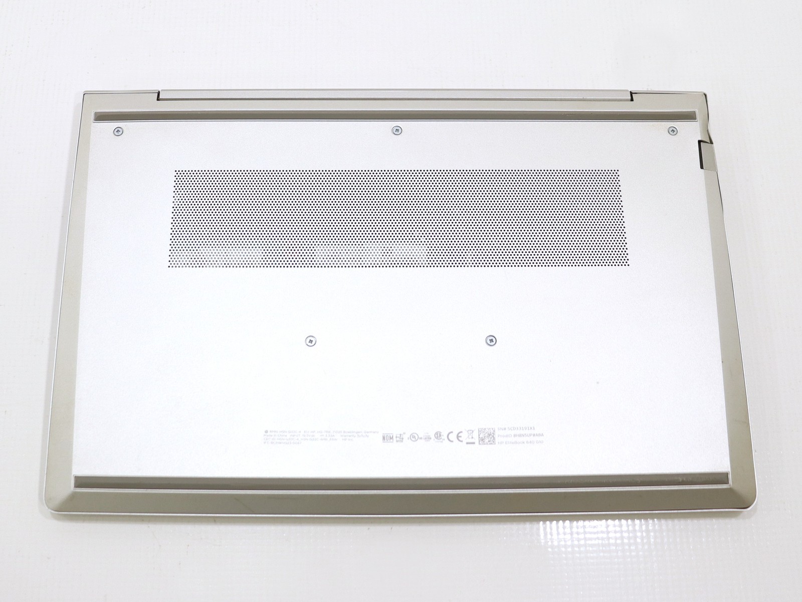 HP EliteBook 640 G10 Intel i7-1365U 16GB 2556GB NVMe Win 11 Pro (Silver)