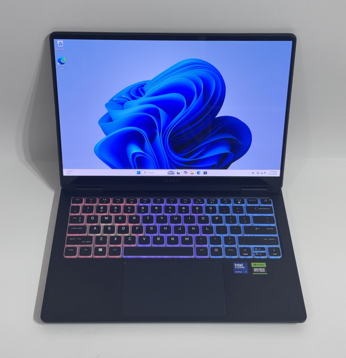 HP OMEN Transcend 14 120Hz QHD+ OLED Ultra 7 155H 16GB DDR5 RAM 1TB SSD RTX 4060