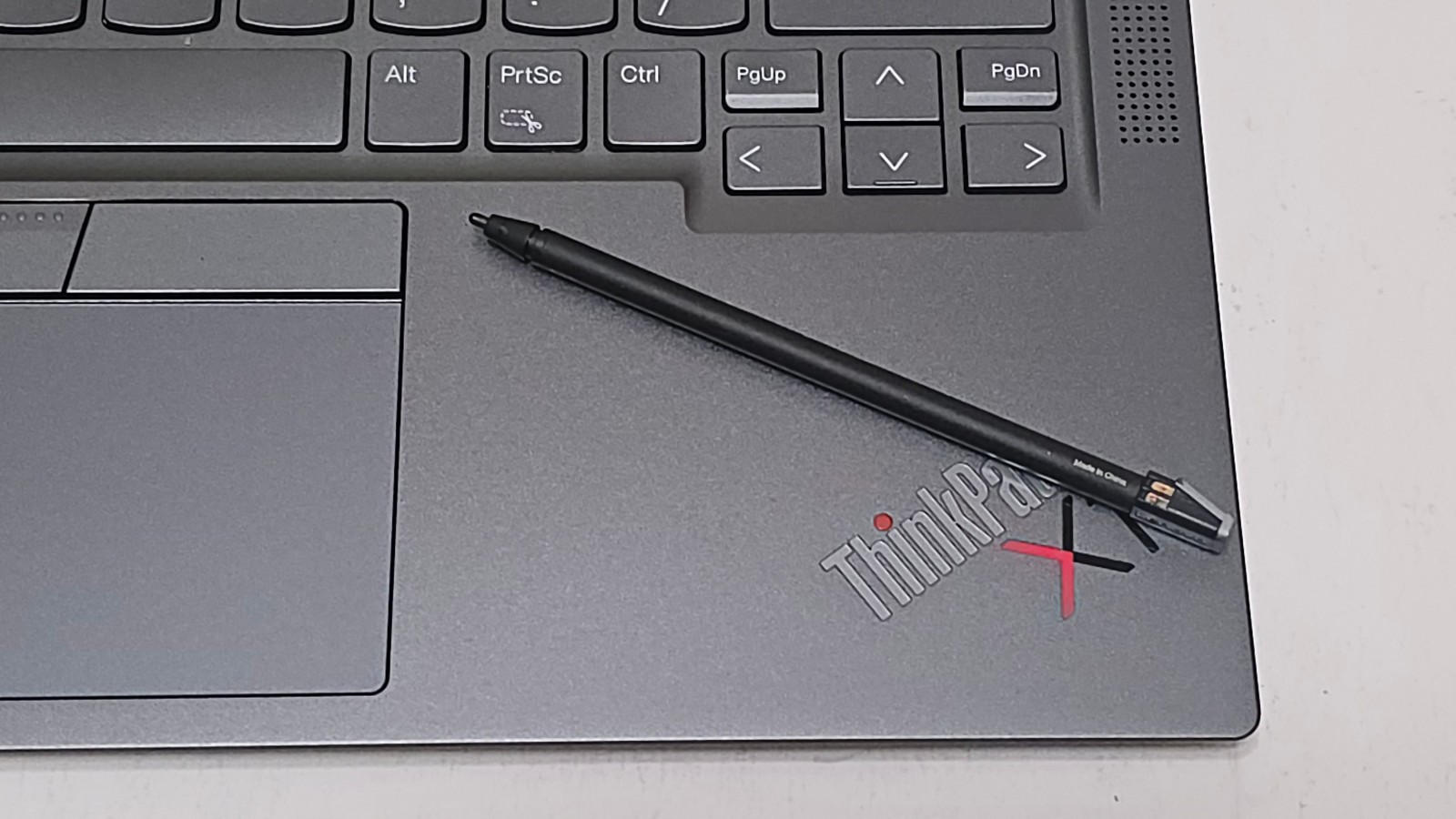 Lenovo ThinkPad X1 Yoga Gen 7 (i7-1270P7 CPU, 32 GB RAM 1 TB SSD) 14″ 4K Touch