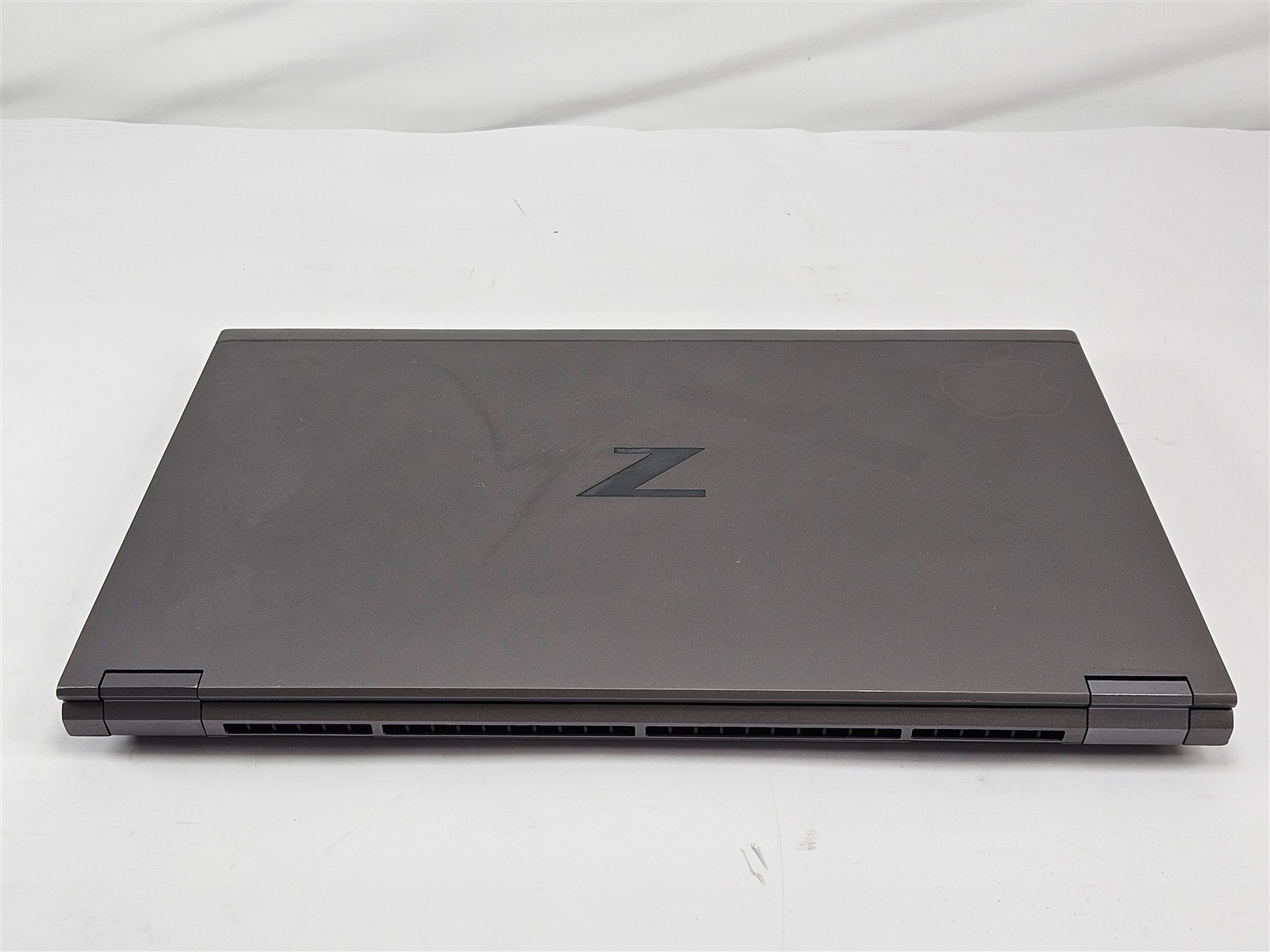 HP ZBook Fury 15 G8 Intel Core i9-11950H 32GB 1TB SSD 15.6″ RTX A4000