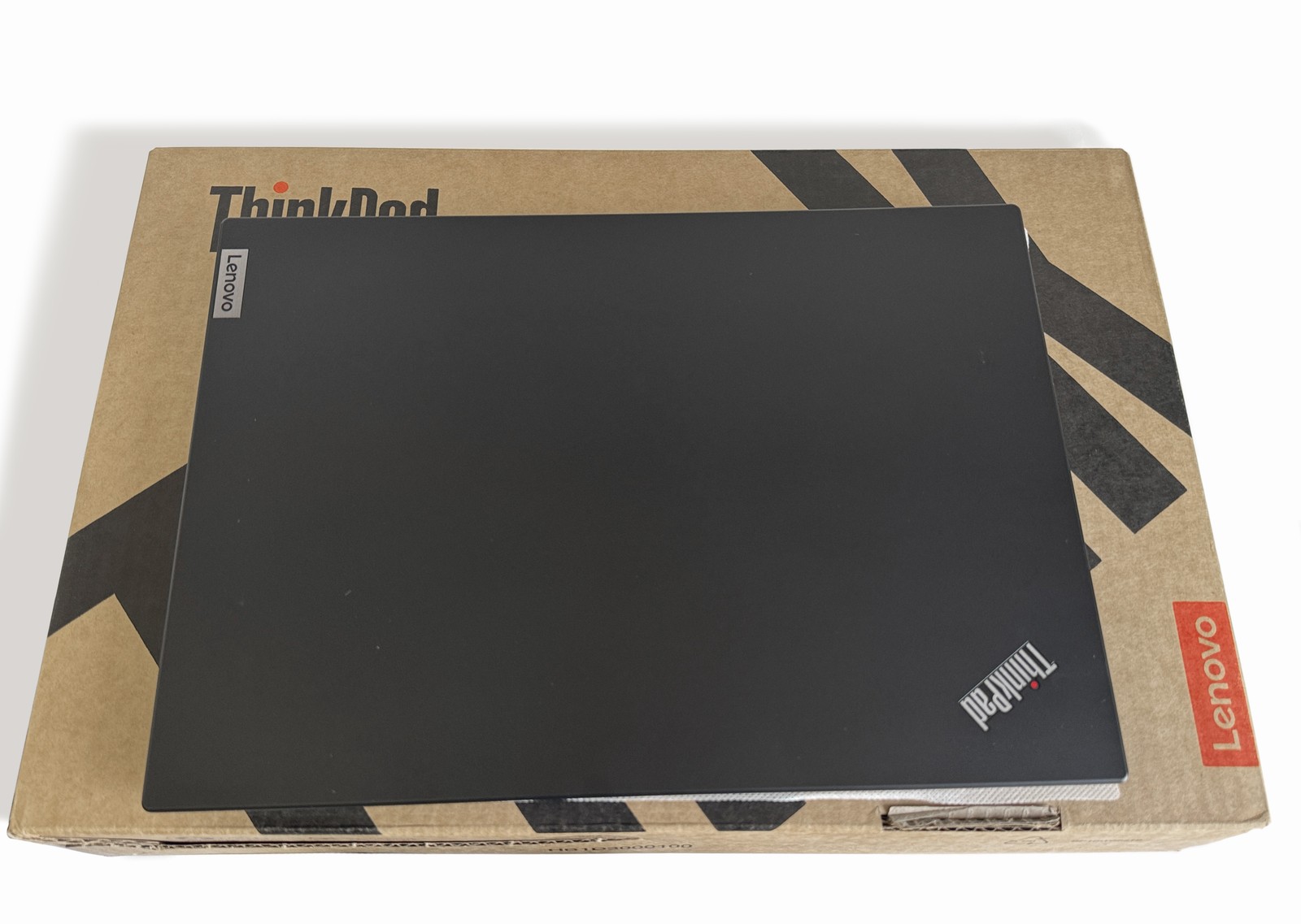 Lenovo Thinkpad L14 G2 14″ FHD AMD Ryzen 5 Pro 5650U 2.3Ghz 16GB RAM 256GB SSD