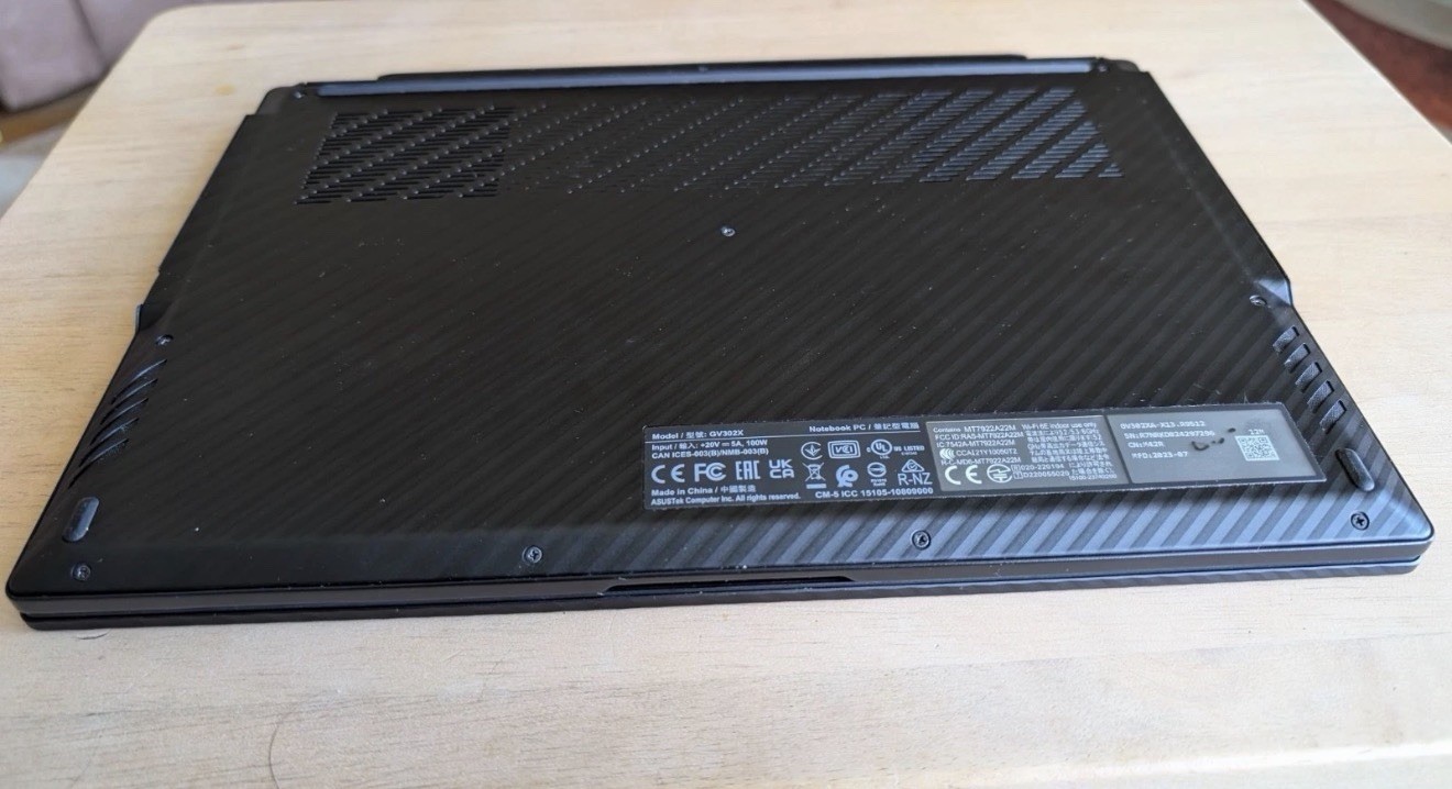 Asus ROG Flow X13 13.4 FHD+ TOUCH Ryzen 9 7940HS 16GB-RAM 512GB-SSD